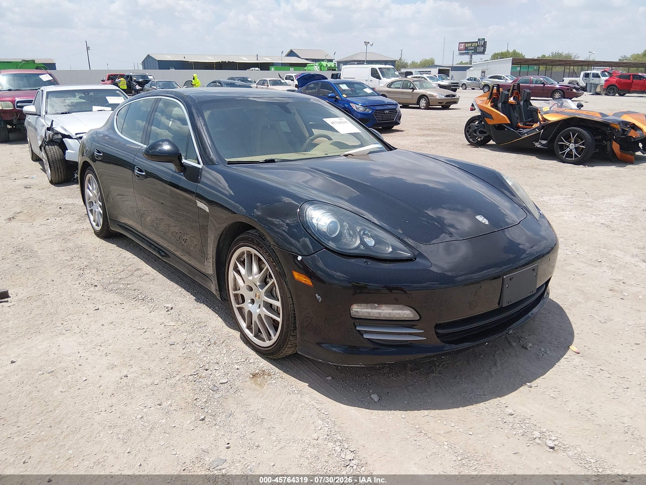 2011 Porsche Panamera S, VIN WP0AB2A79BL063010 — Normal wear