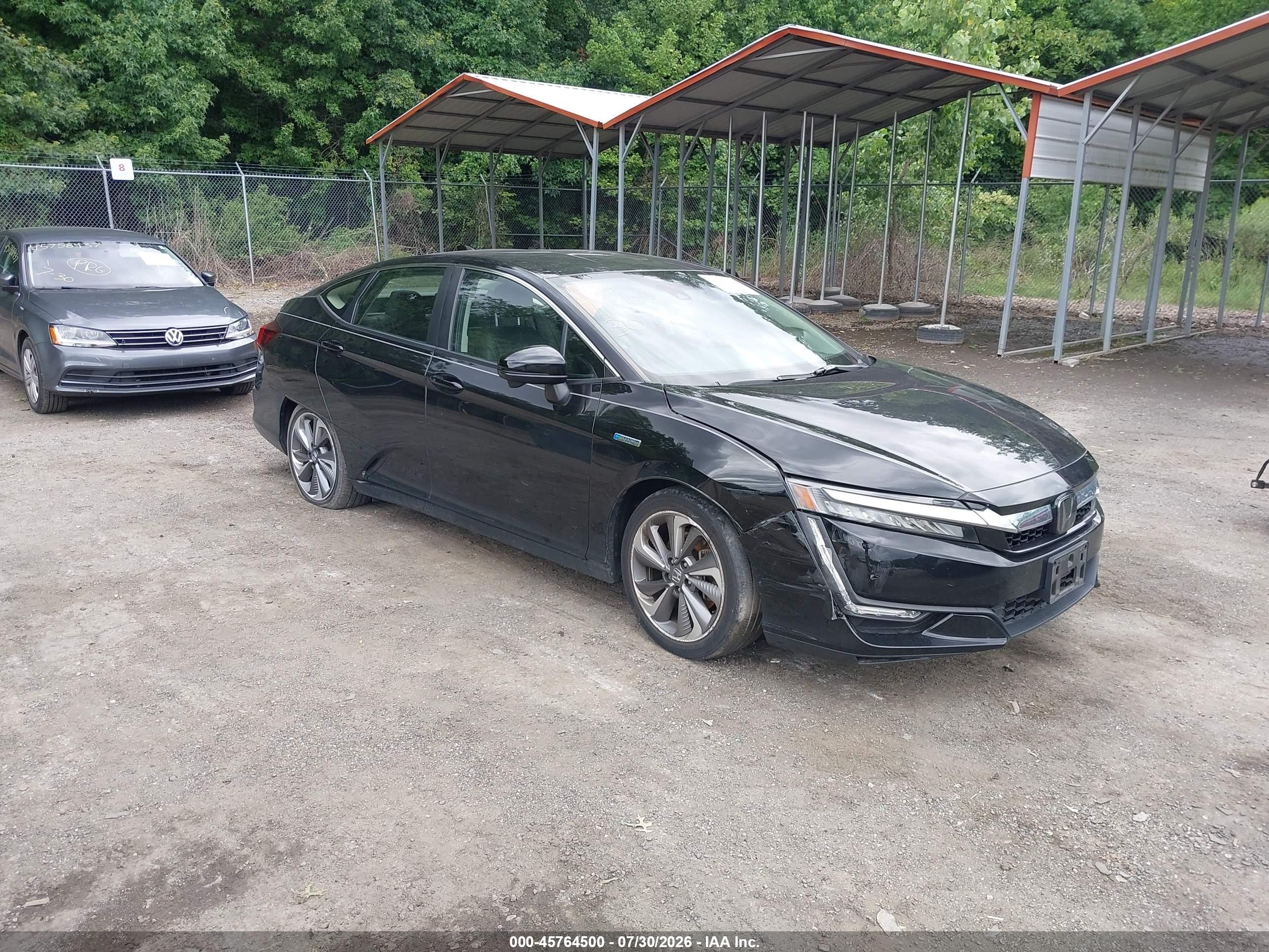 2018 Honda Clarity, VIN JHMZC5F16JC023079 — Front end