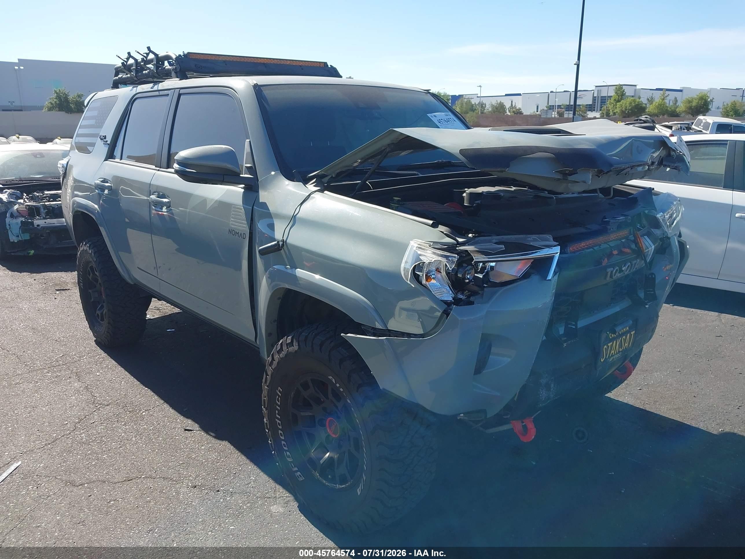 2022 Toyota 4Runner TRD Off Road Premium, VIN JTERU5JRXN5973818 — Front end