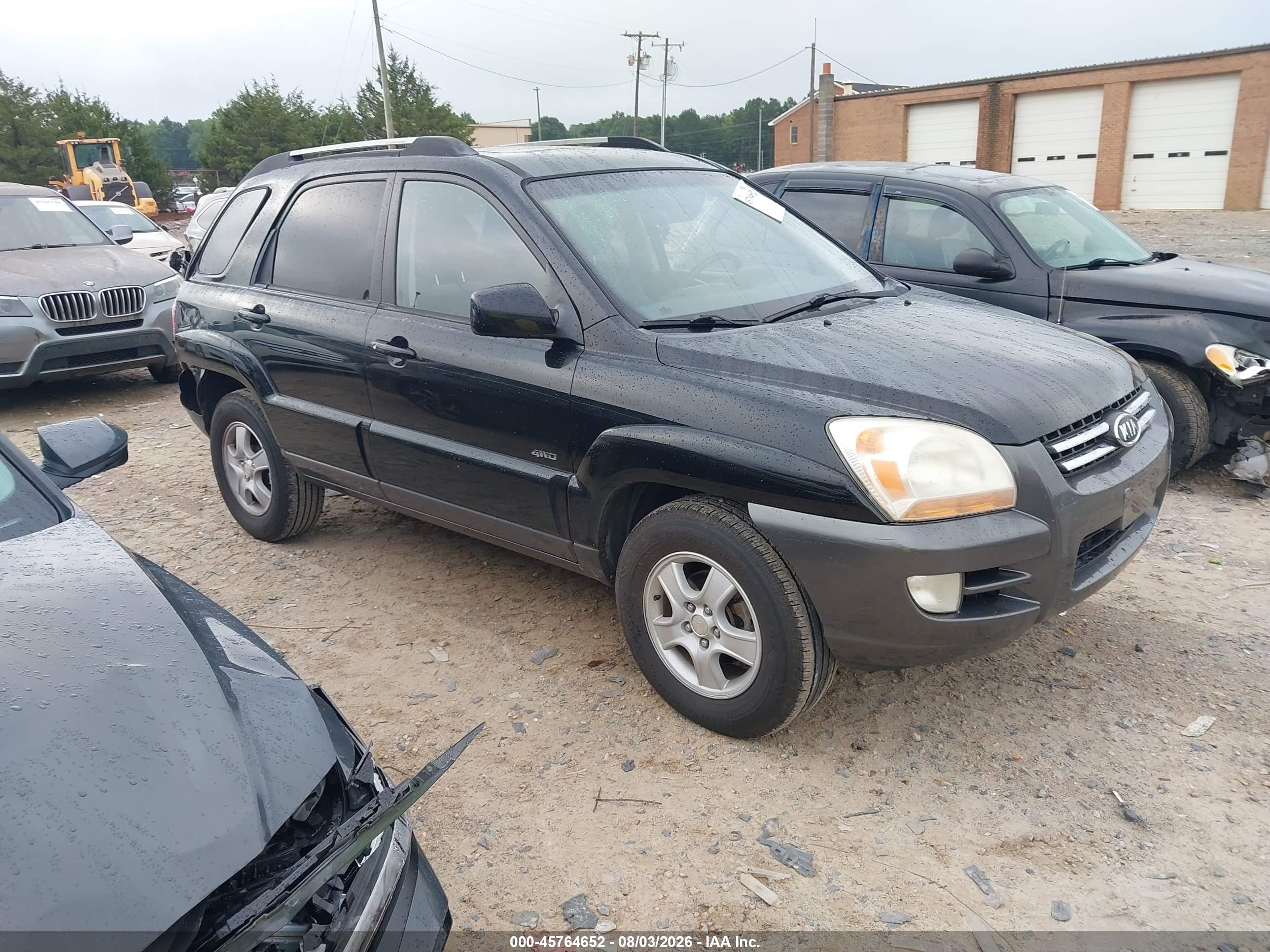 2007 Kia Sportage LX, VIN KNDJE723377417913 — Normal wear