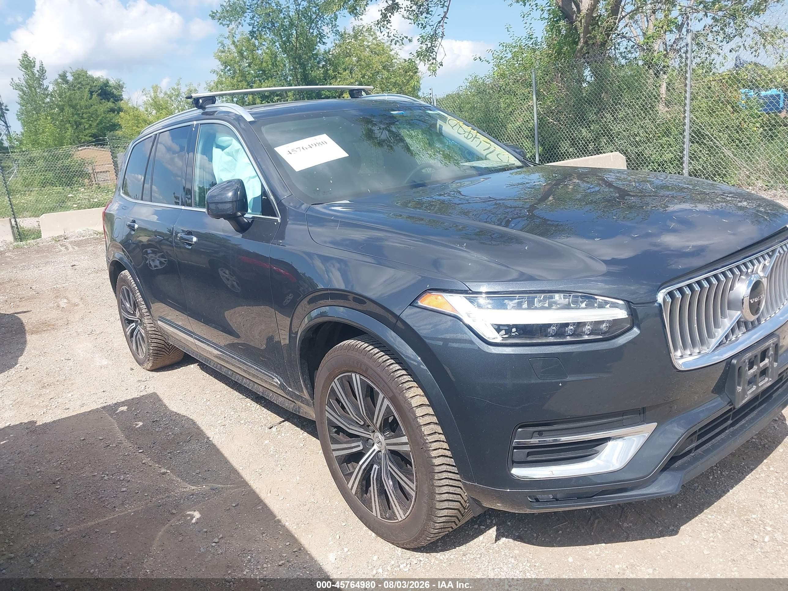 2021 Volvo XC90 Inscription, VIN YV4A221L5M1697911 — Зад