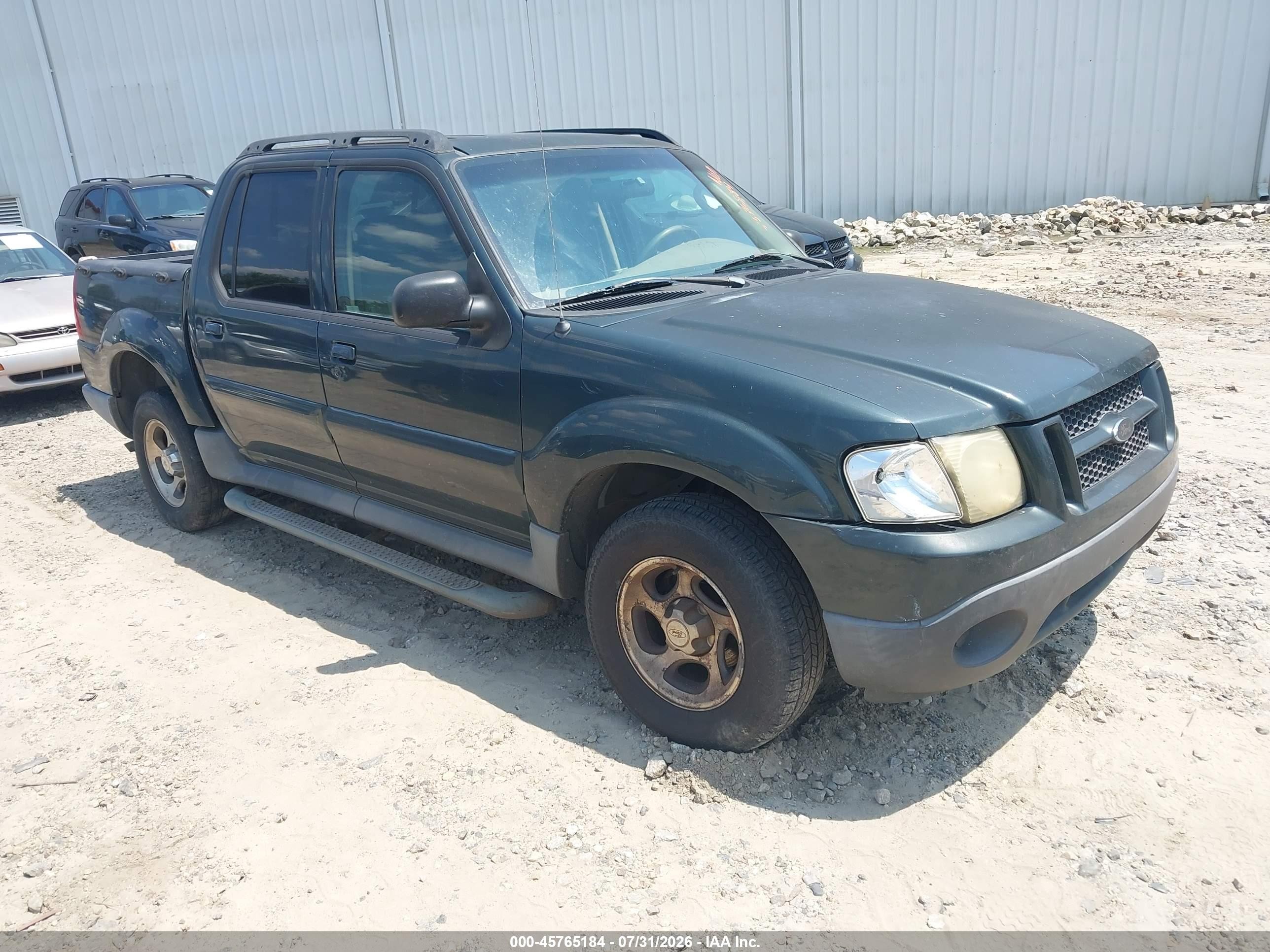 2004 Ford Explorer Sport Trac XLS, VIN 1FMZU67K94UA38469 — Normal wear