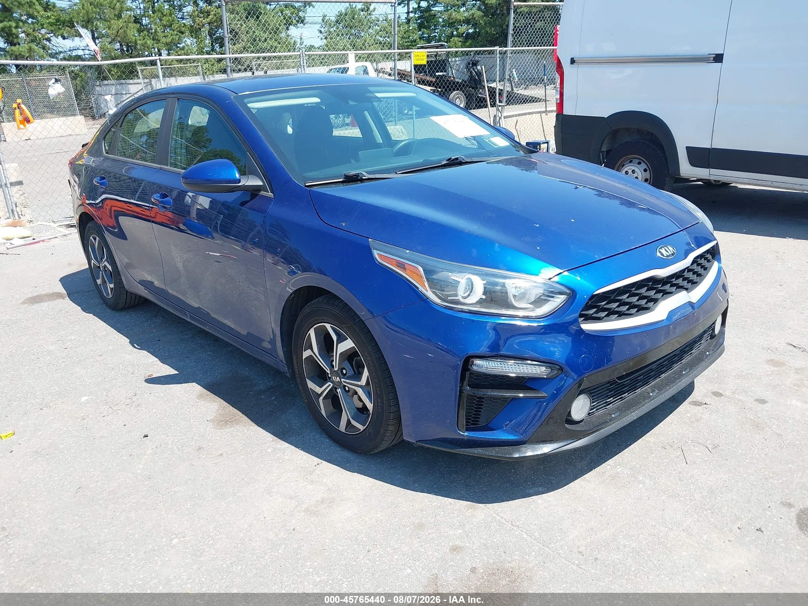 2019 Kia Forte LXS, VIN 3KPF24AD0KE063798 — Rear end