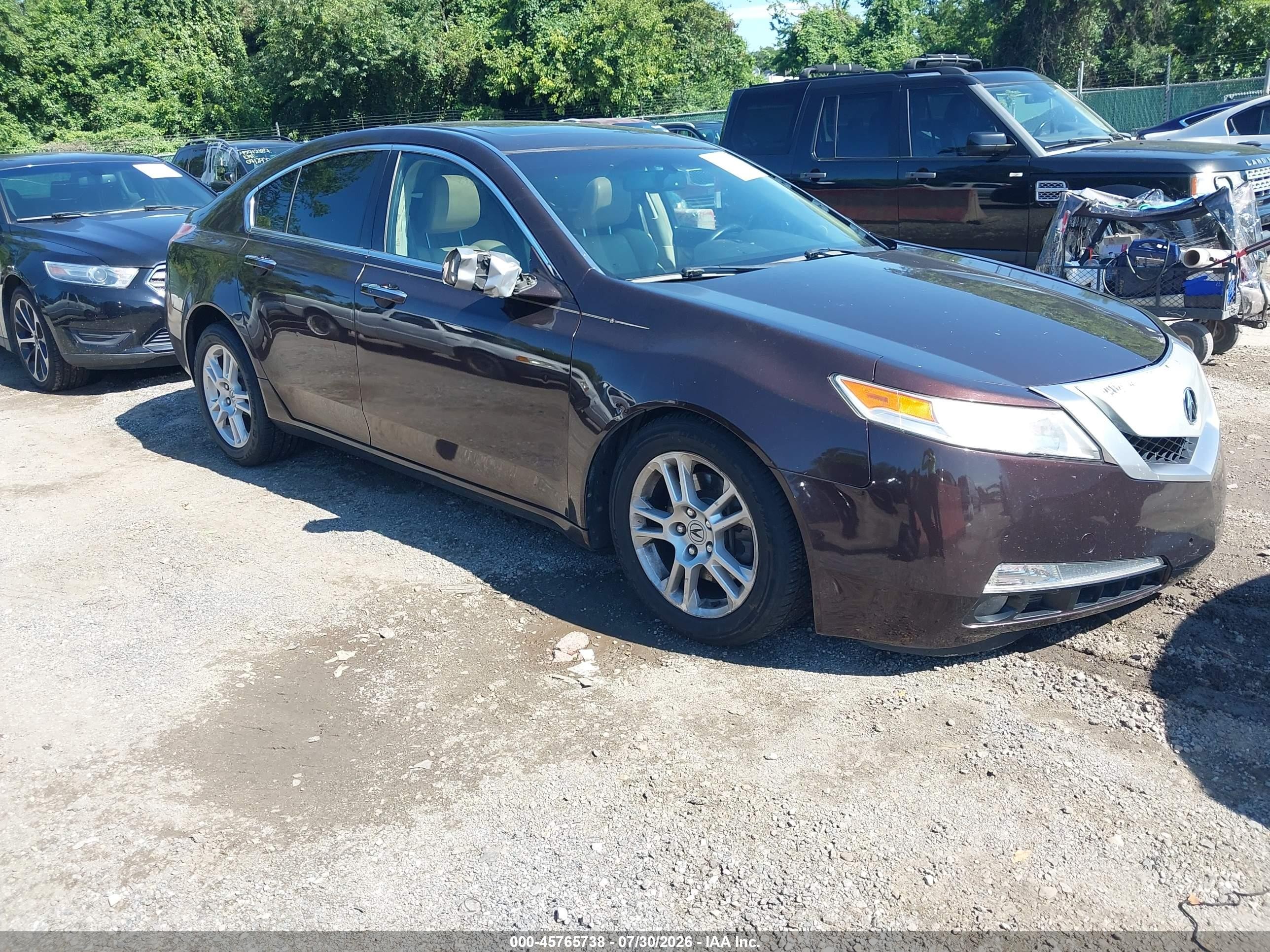 2009 Acura TL Technology, VIN 19UUA86509A005207 — Normal wear