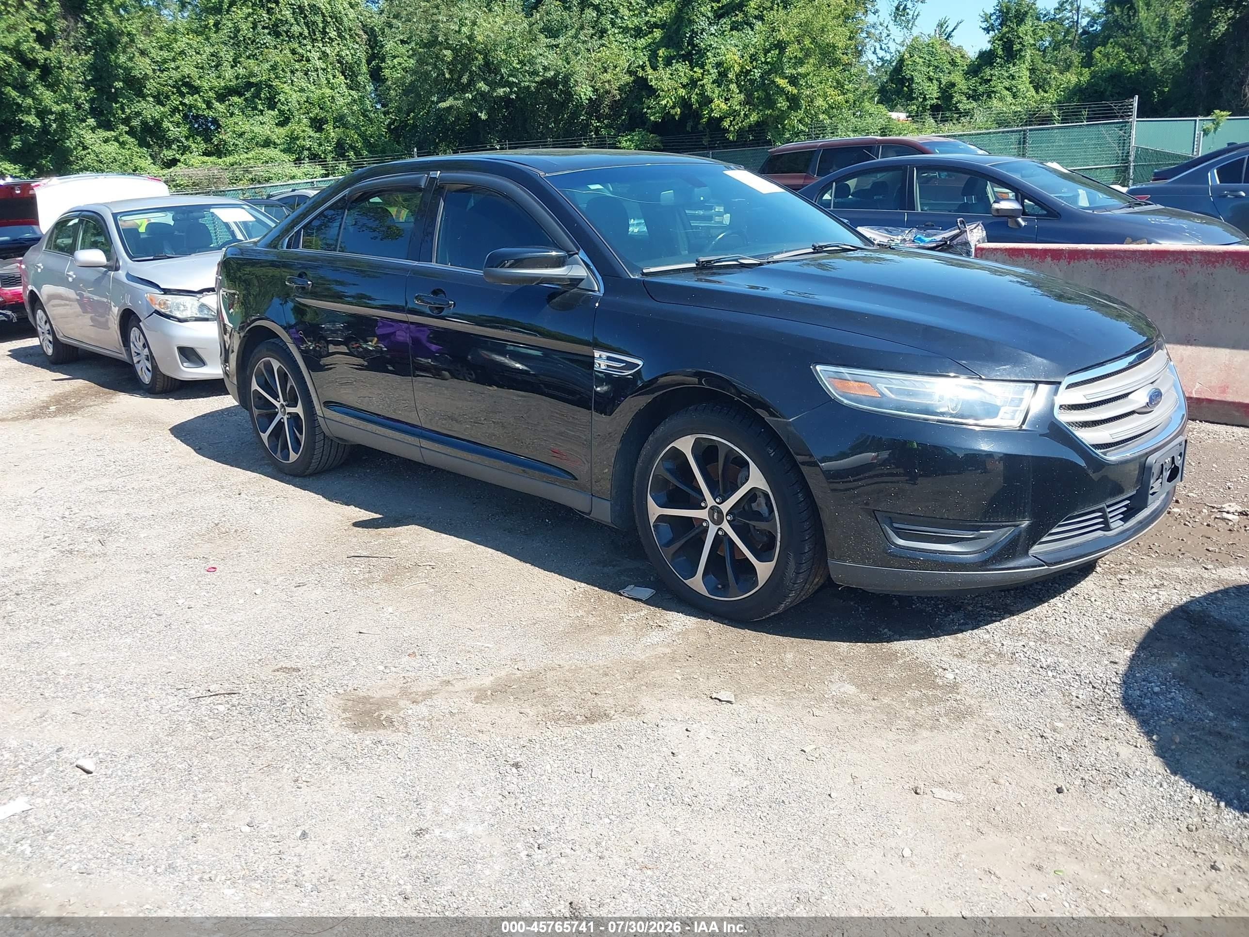 2017 Ford Taurus SEL, VIN 1FAHP2E82HG122280 — Normal wear