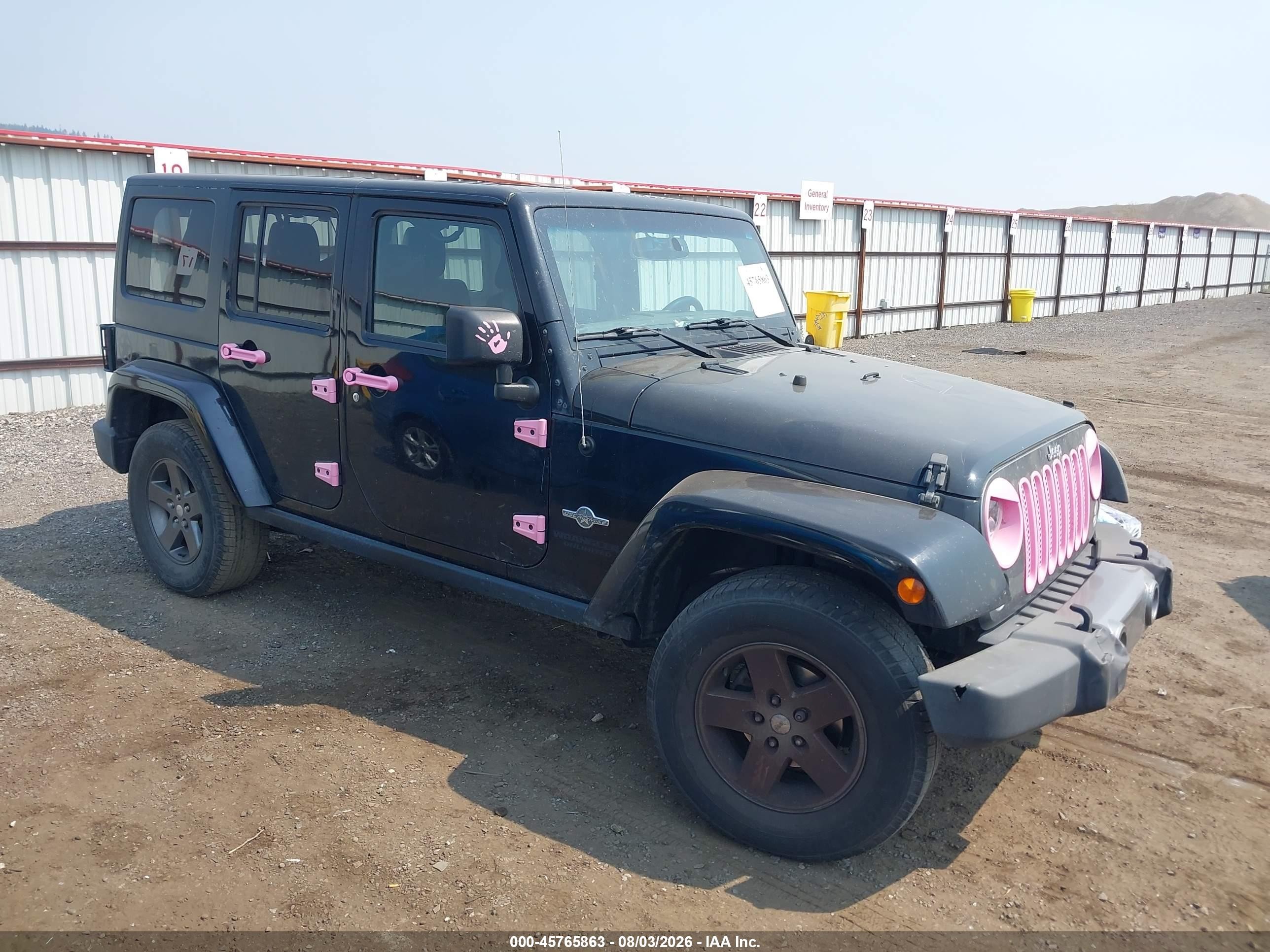 2015 Jeep Wrangler Unlimited Sport, VIN 1C4BJWDG8FL594053 — Rear end
