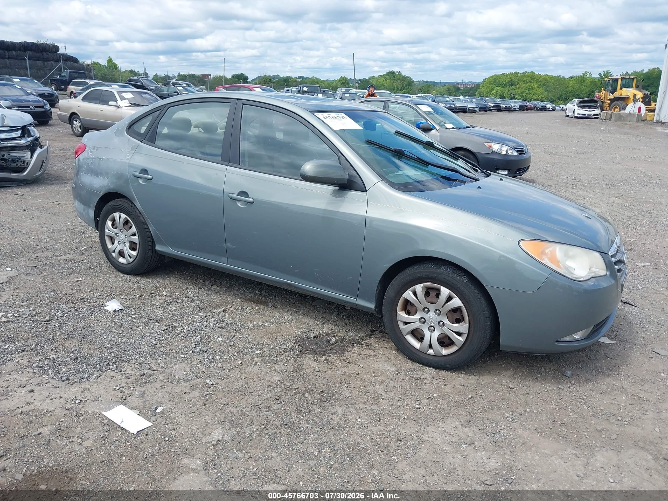 2010 Hyundai Elantra GLS, VIN KMHDU4ADXAU144014 — Side