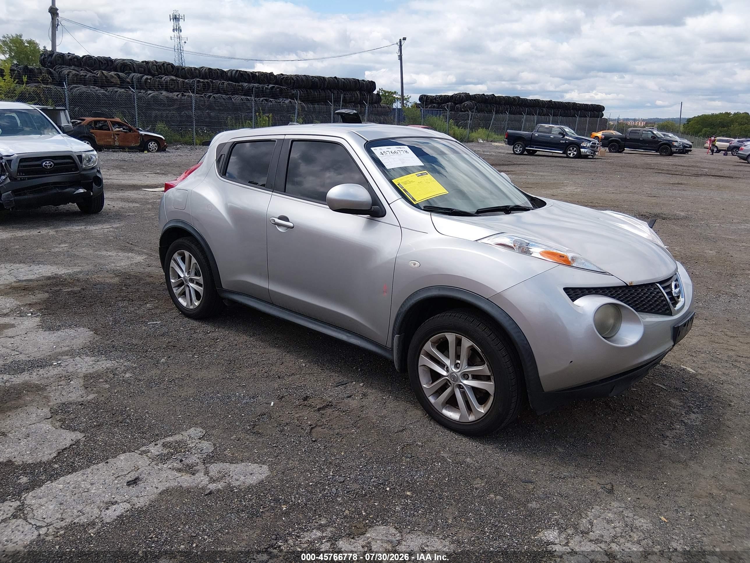 2012 Nissan Juke SV, VIN JN8AF5MV3CT113437 — Rear end