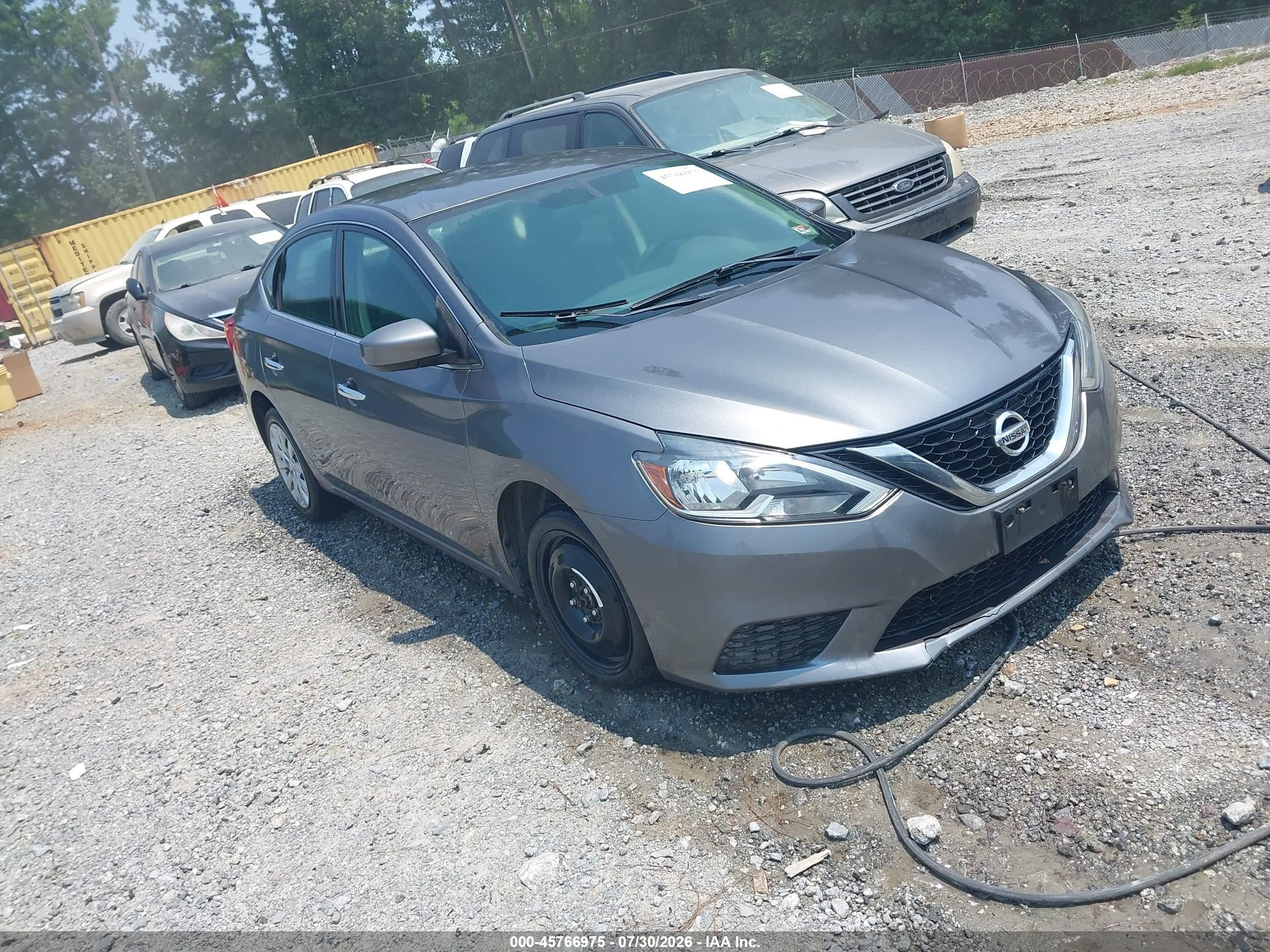 2016 Nissan Sentra FE+ S, VIN 3N1AB7AP5GY282948 — Бок