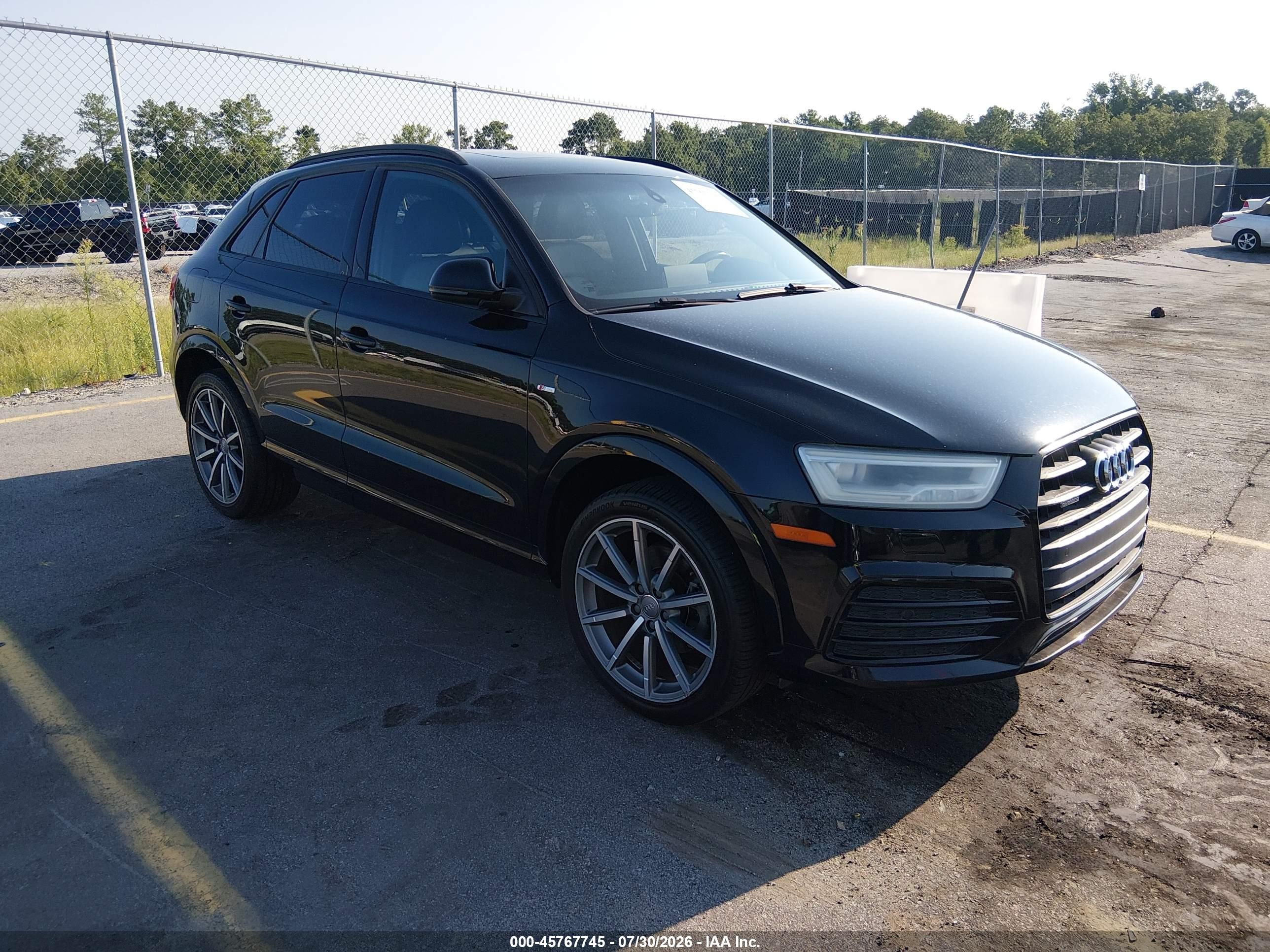 2017 Audi Q3 Prestige, VIN WA1GCCFS5HR003283 — Side