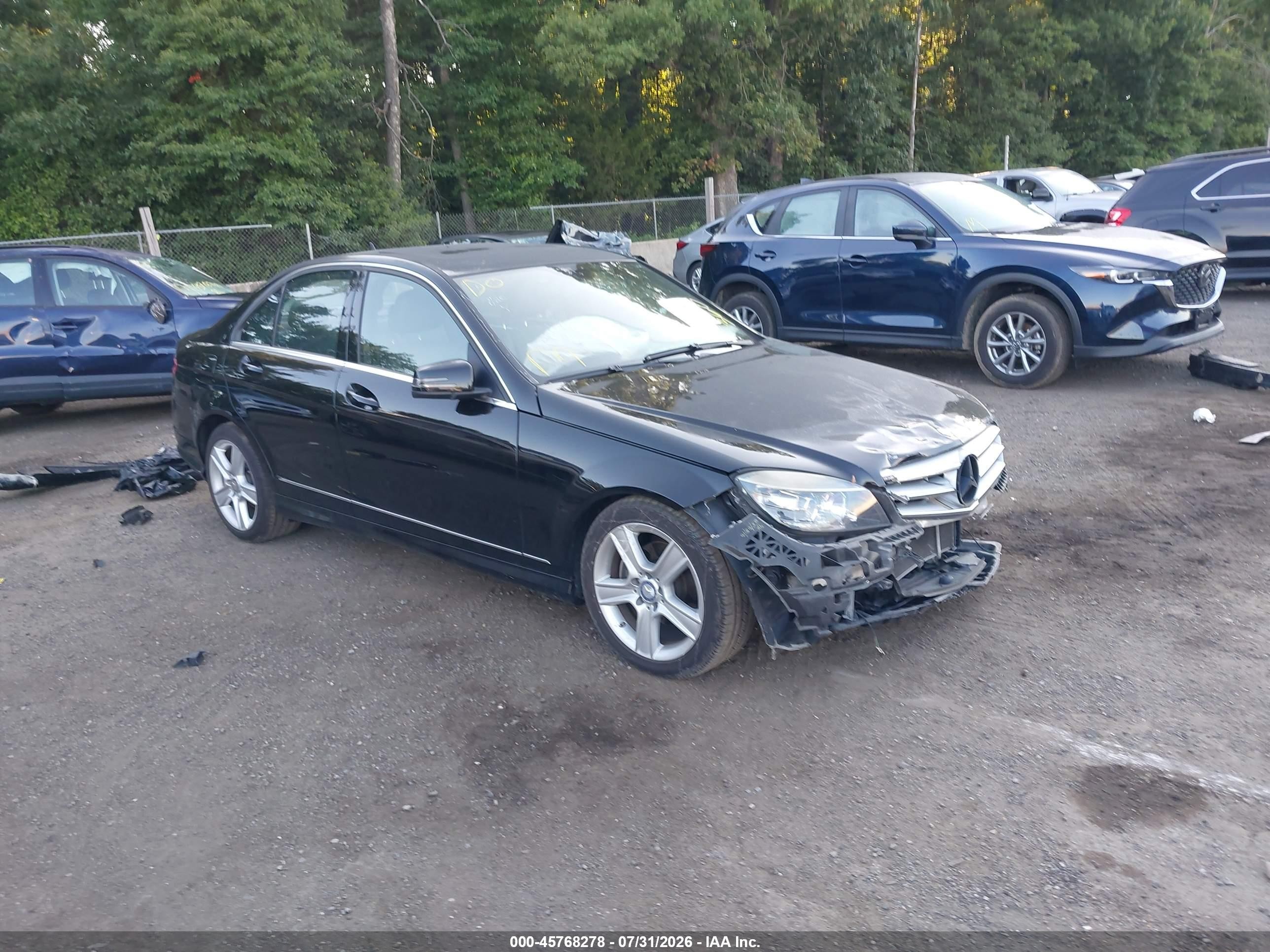 2011 Mercedes-Benz C 300 Sport, VIN WDDGF5EB9BR141920 — Front end