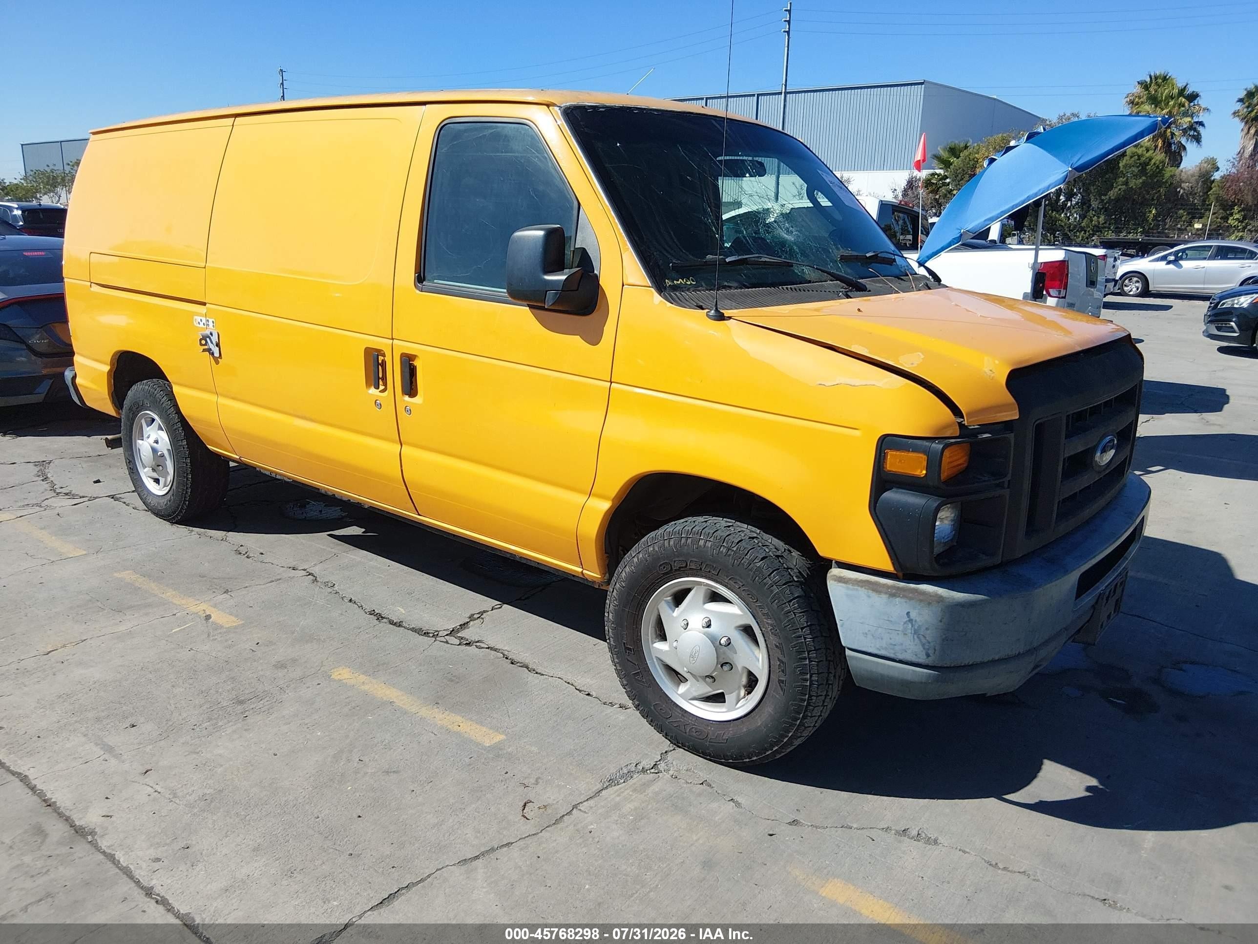 2012 Ford Econoline Cargo Recreational, VIN 1FTNE2EL8CDB35102 — Rear end