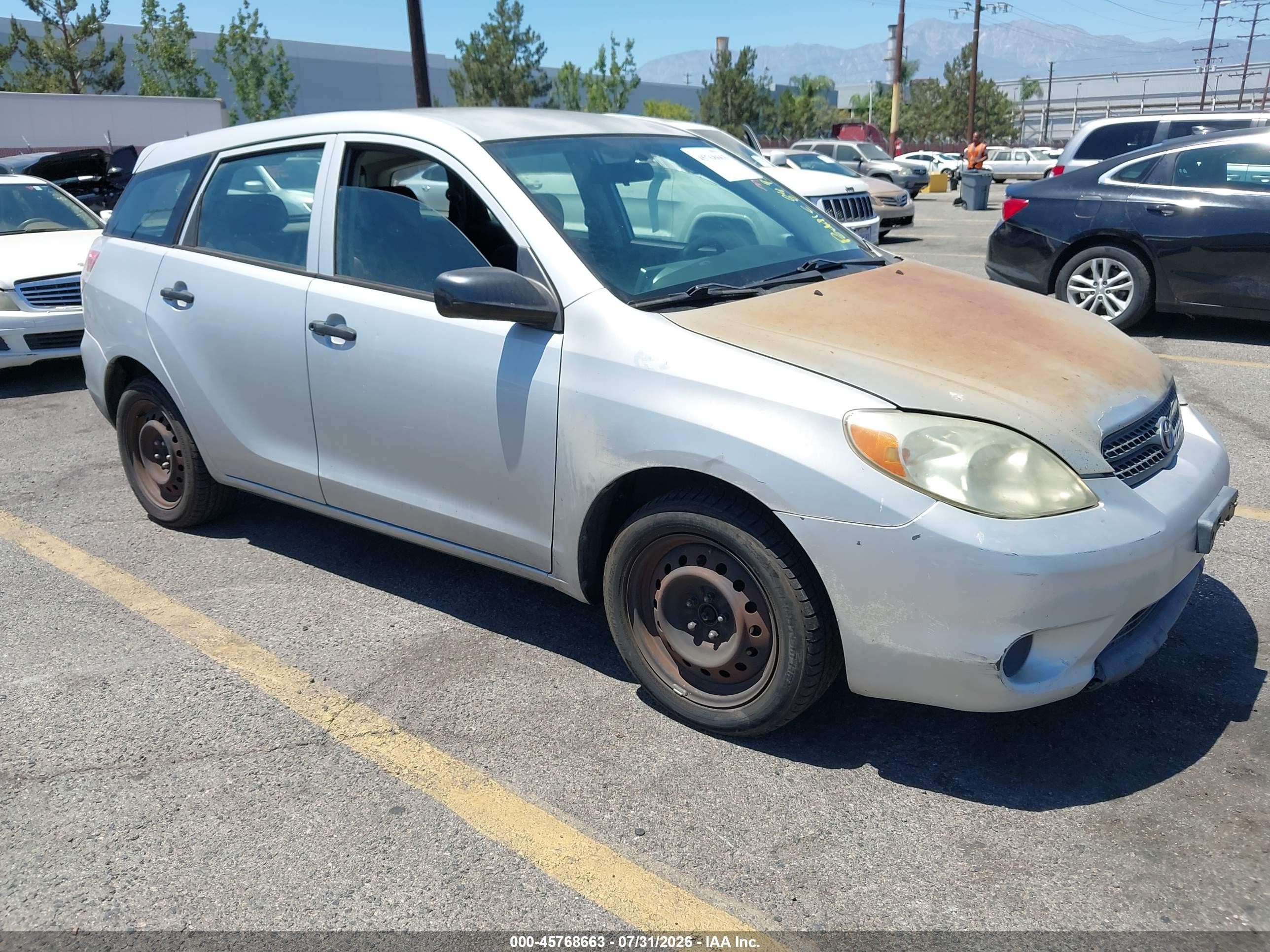 2006 Toyota Matrix XR, VIN 2T1KR32E96C608493 — Normal wear