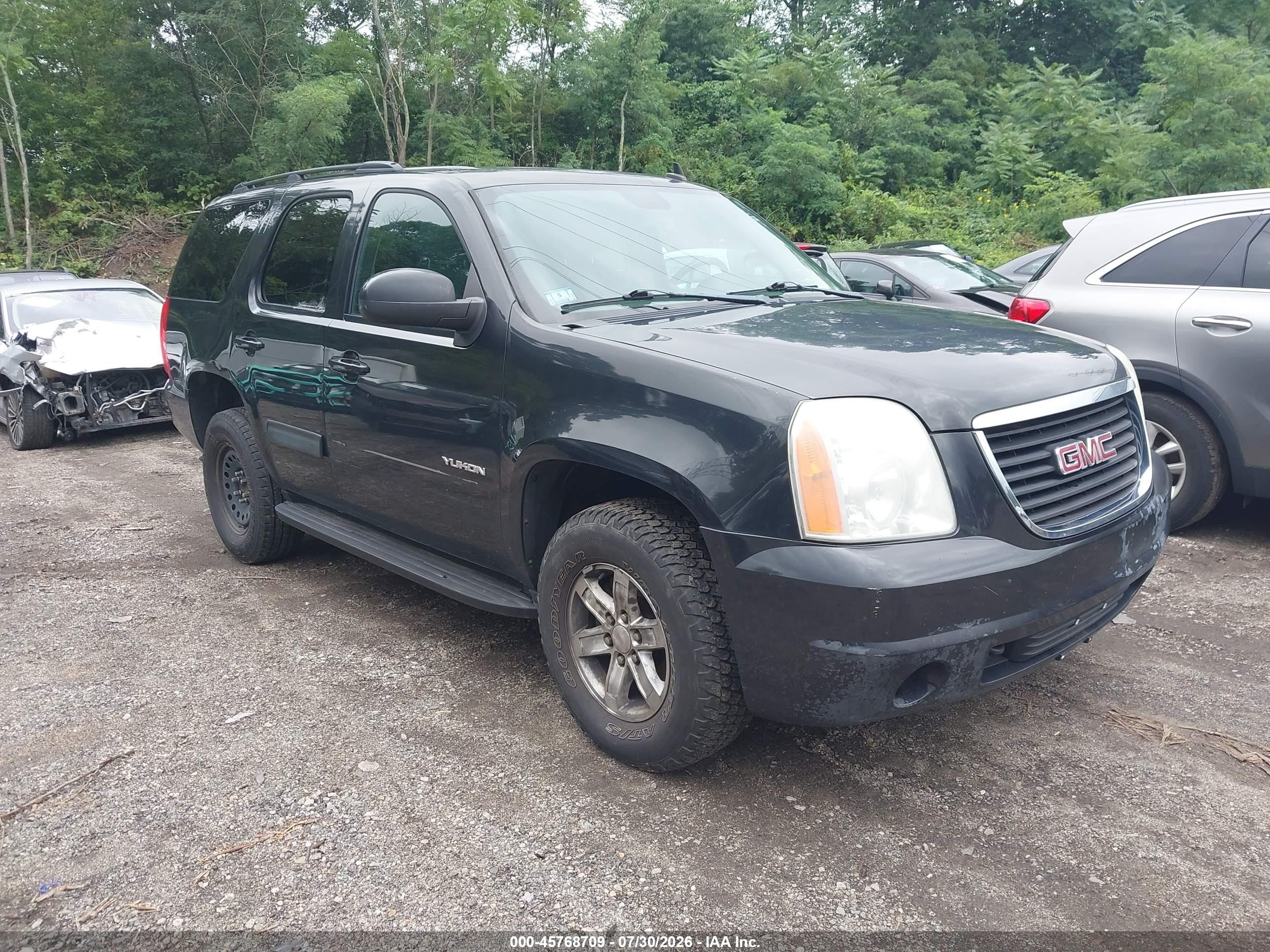 2011 GMC Yukon SLE, VIN 1GKS2AE01BR167729 — Обычный износ