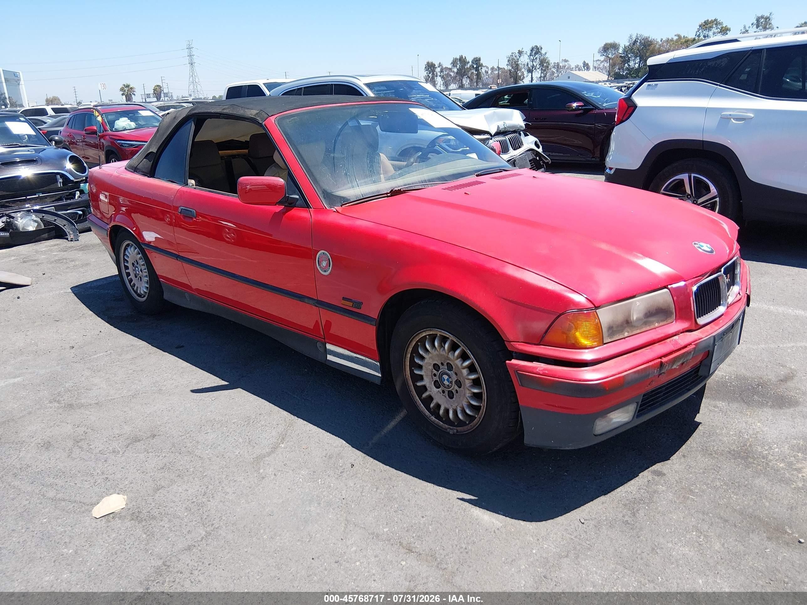 1994 BMW 3 Series 318i, VIN WBABK6323RED15832 — Front end