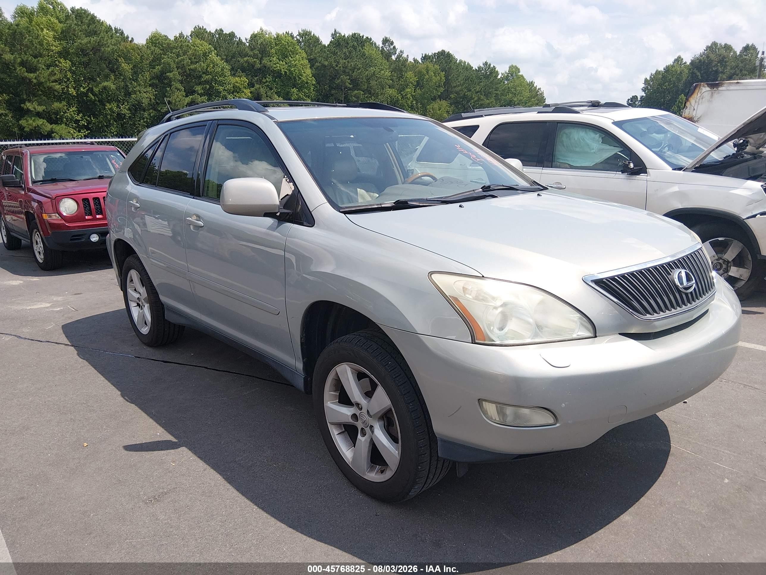 2004 Lexus RX 330, VIN JTJHA31U740063621 — Normal wear