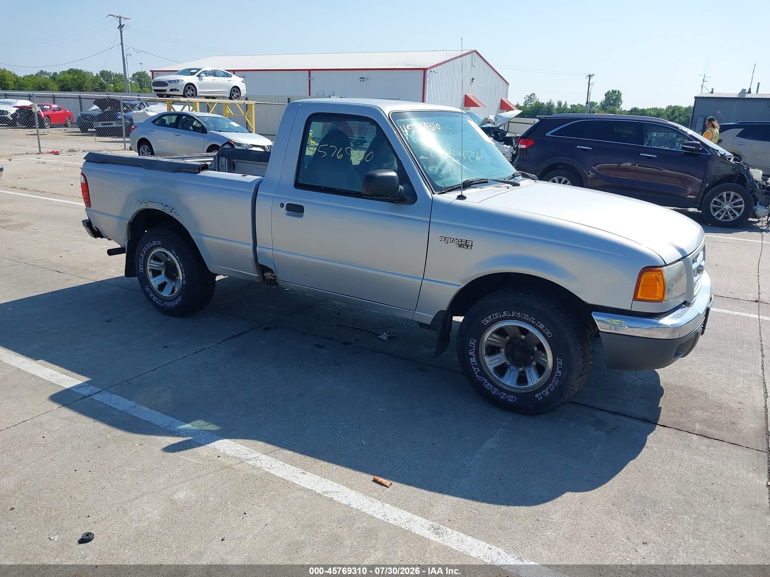 2001 Ford Ranger XL, VIN 1FTYR10C11PA41562 — Normal wear