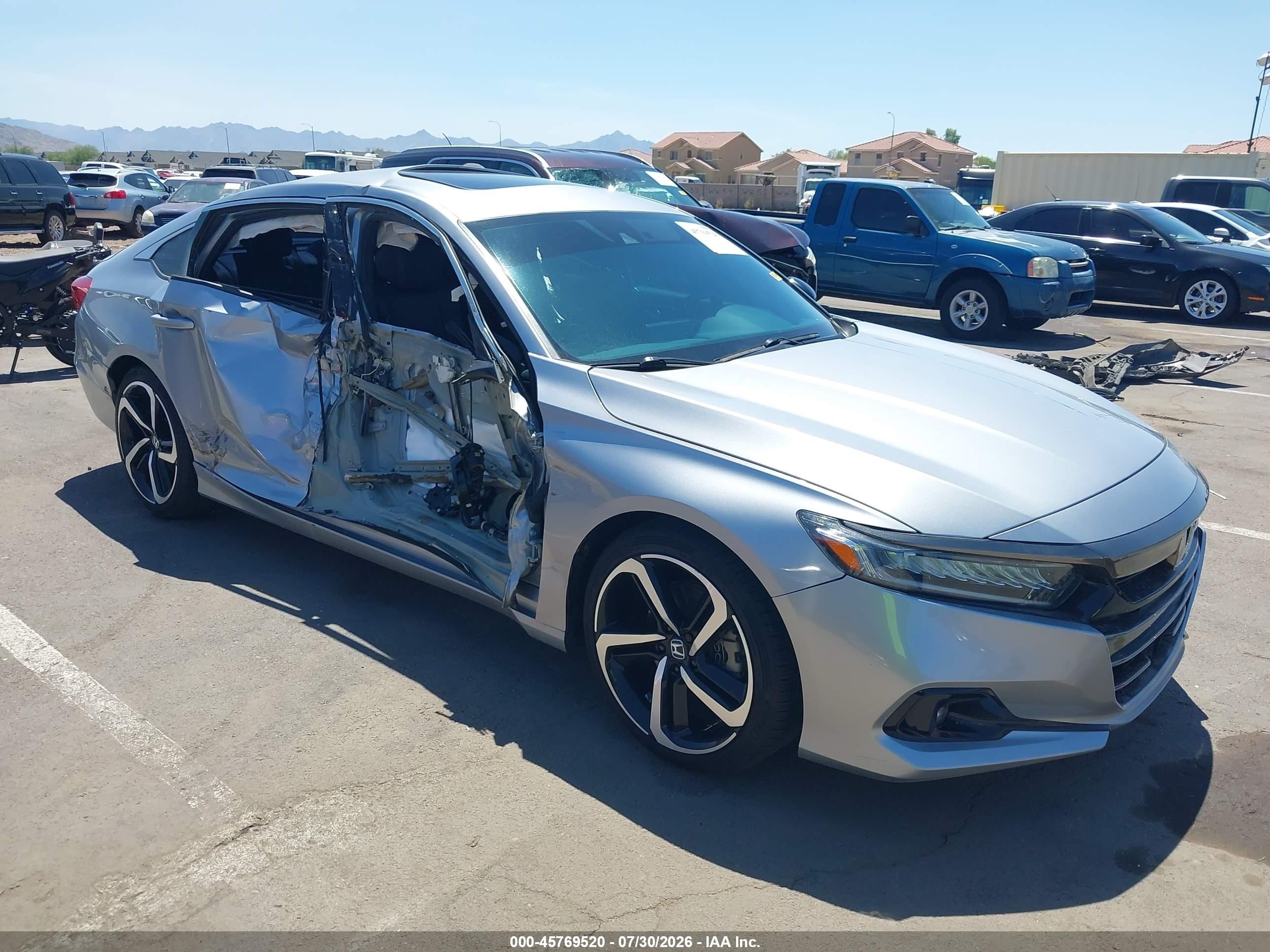 2021 Honda Accord Sport, VIN 1HGCV2F31MA019587 — Бок