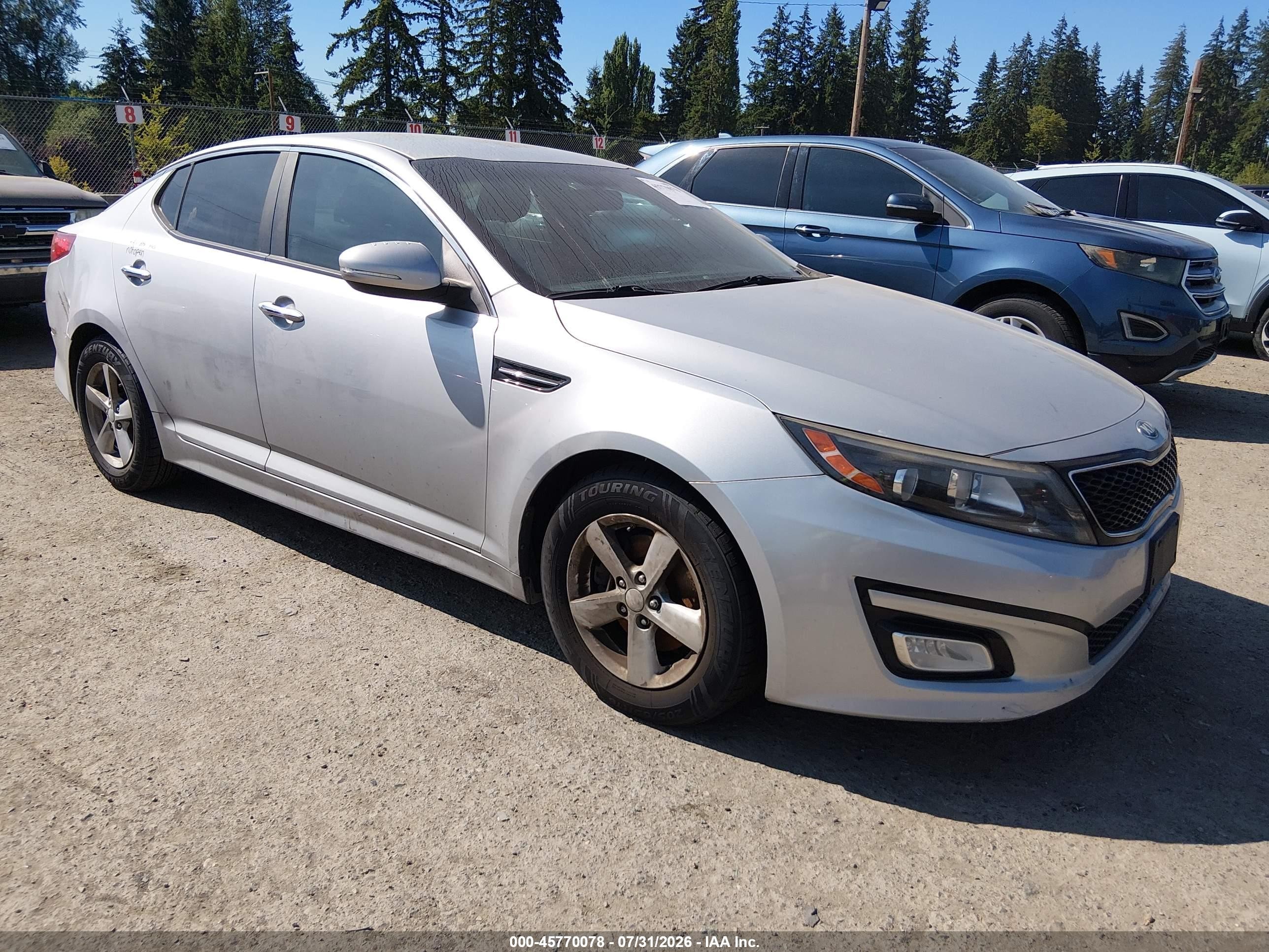 2015 Kia Optima LX, VIN 5XXGM4A77FG433327 — Normal wear
