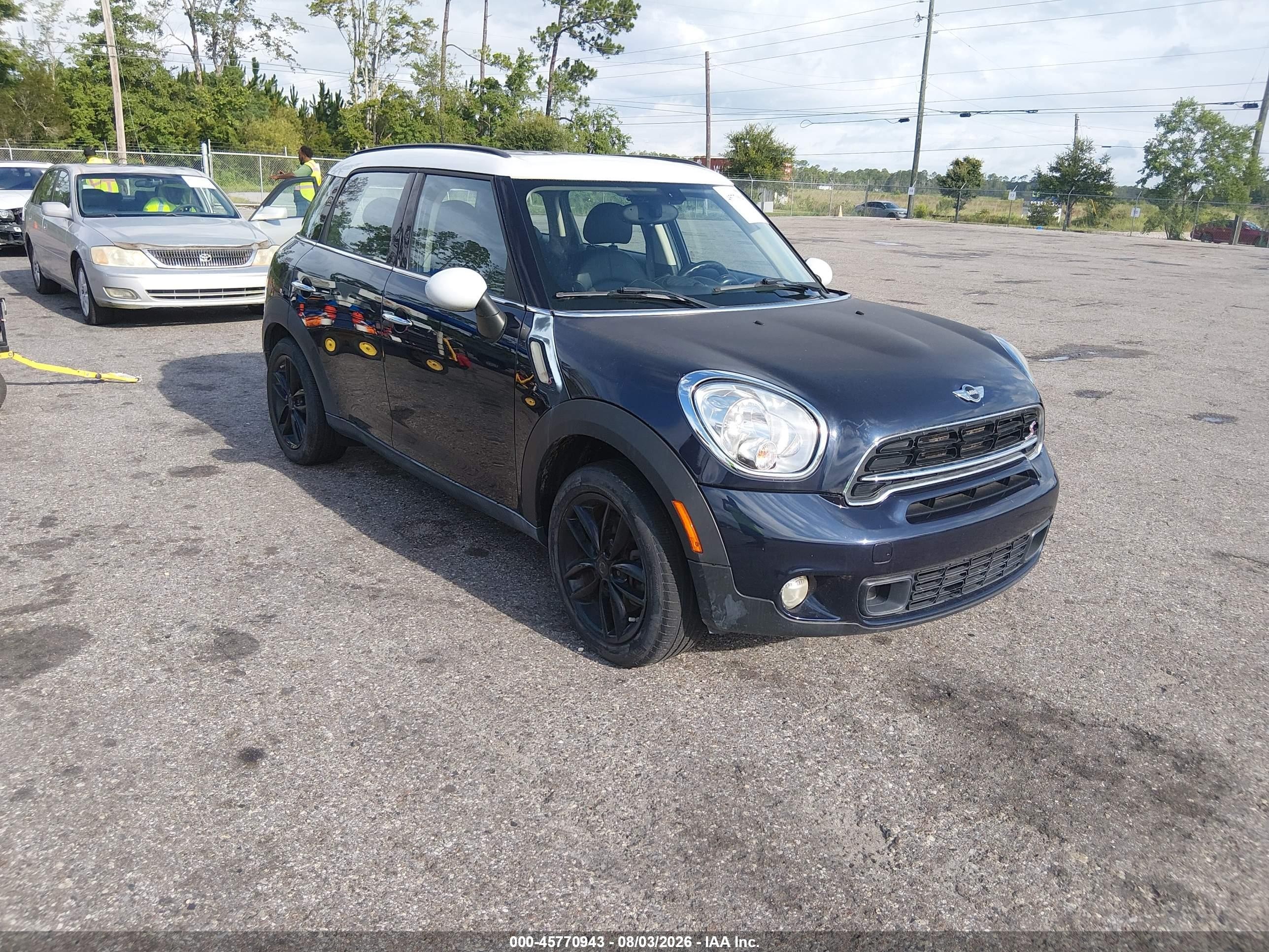 2015 MINI Countryman S, VIN WMWZC3C55FWT04841 — Normal wear