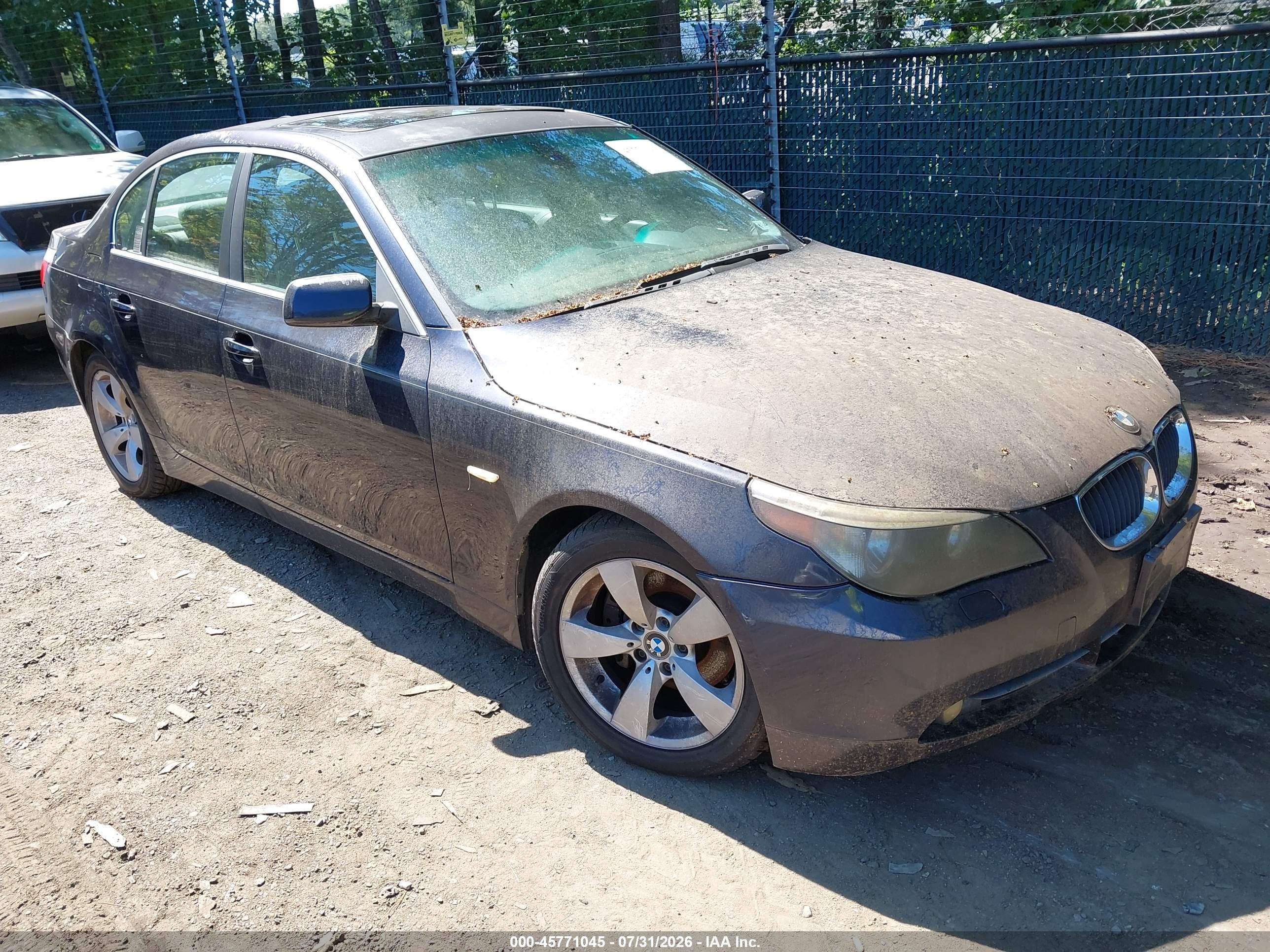 2004 BMW 5 Series 530i, VIN WBANA73524B801295 — Normal wear