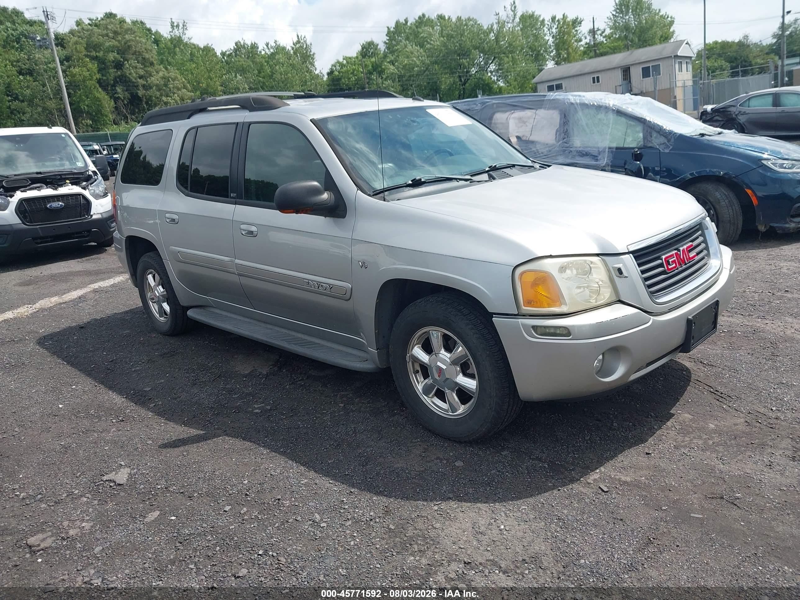 2004 GMC Envoy SLT, VIN 1GKET16P246146673 — Normal wear