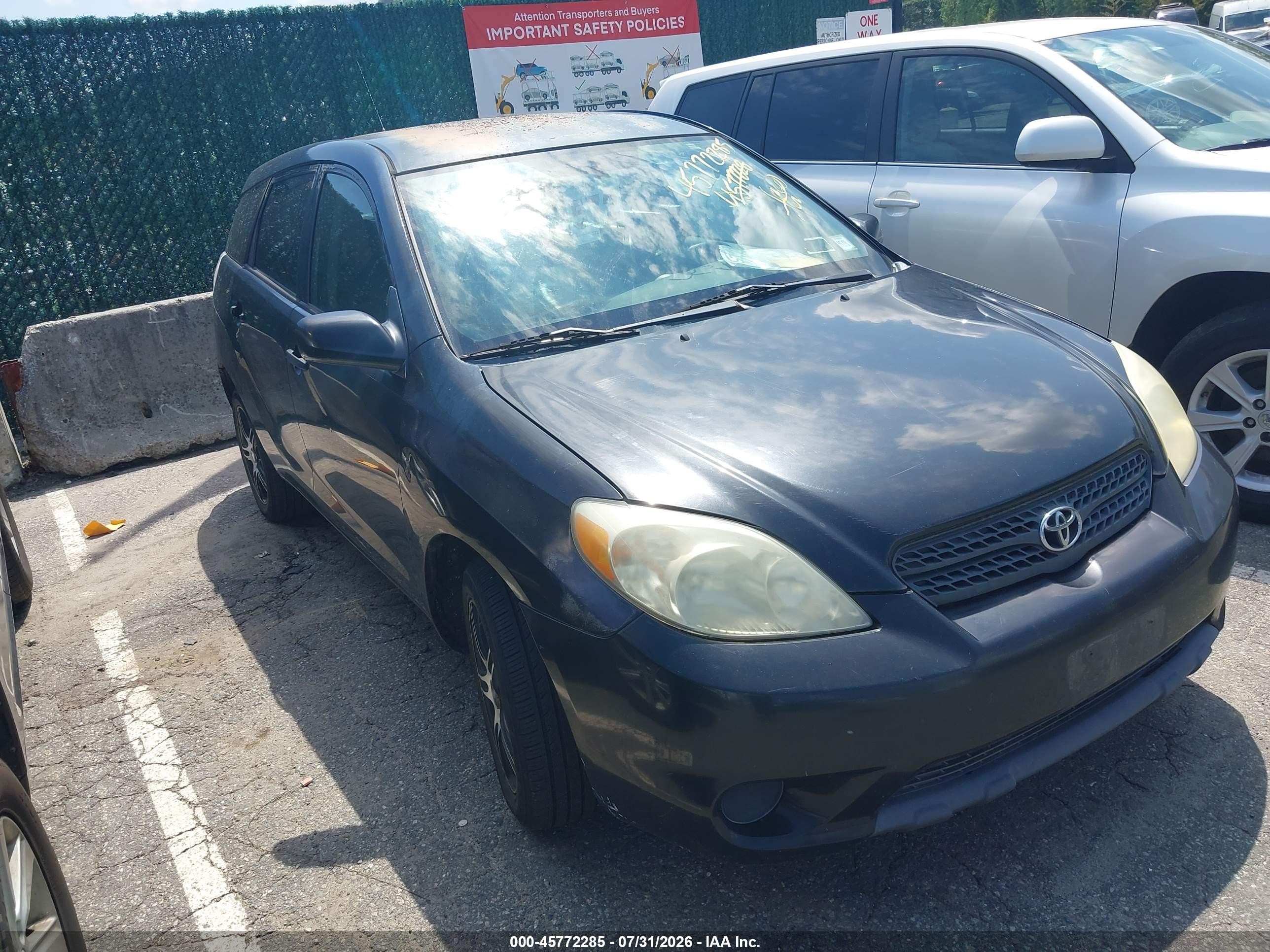 2006 Toyota Matrix STD, VIN 2T1LR32E86C559971 — Roof