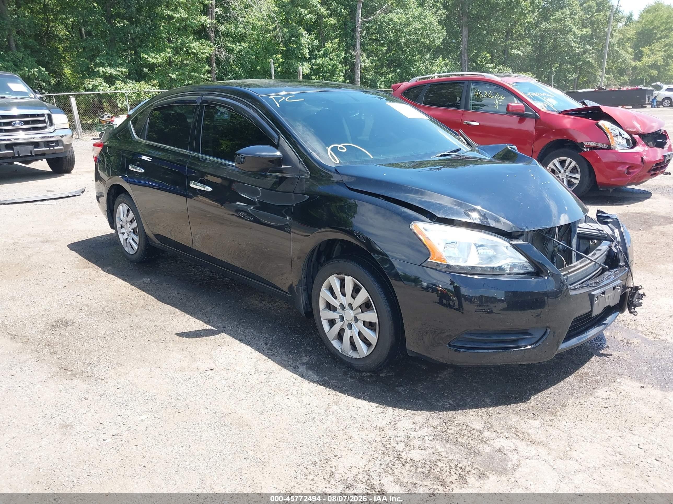 2015 Nissan Sentra S, VIN 3N1AB7APXFY313108 — Front end