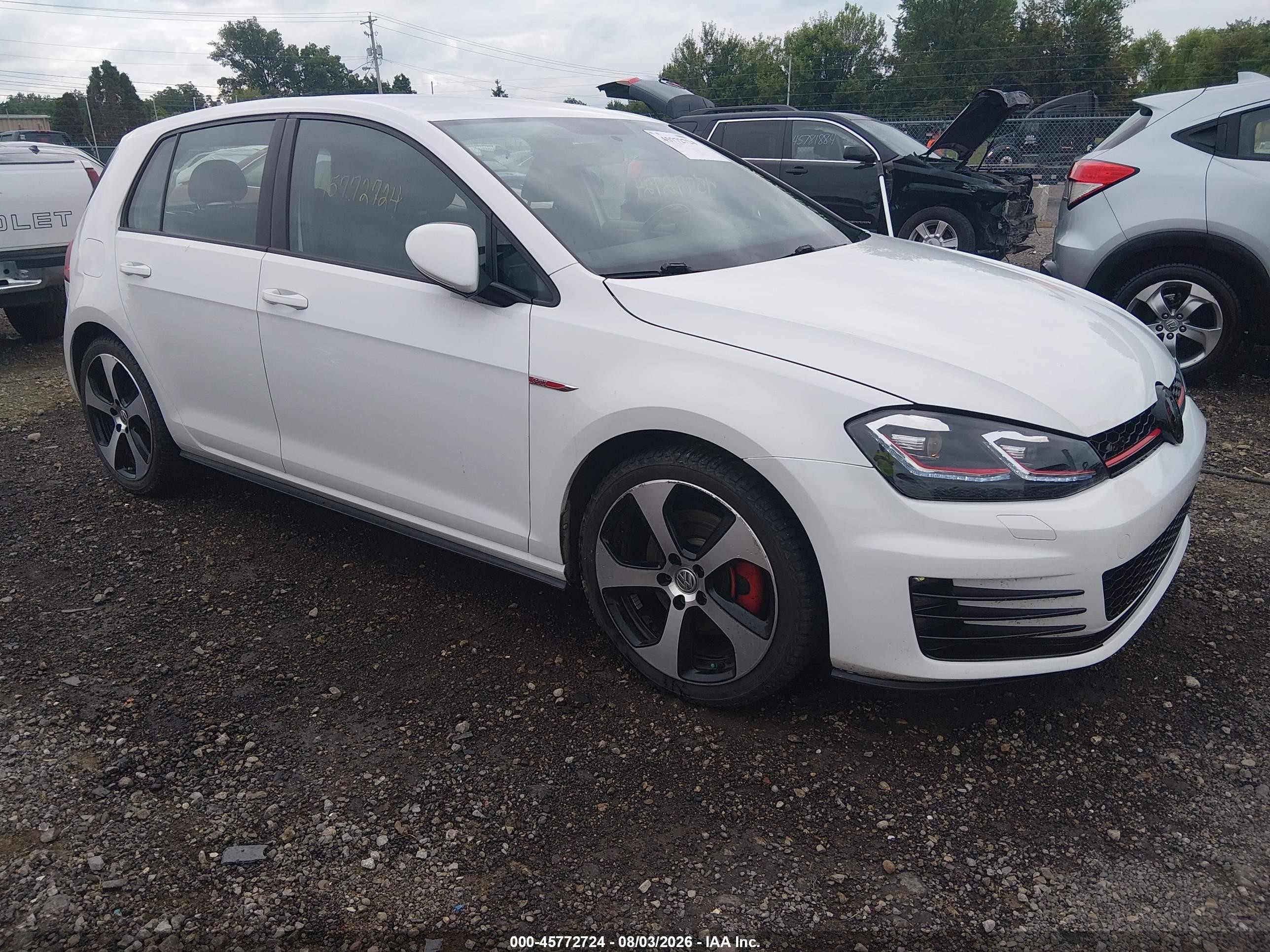 2017 Volkswagen Golf GTI S, VIN 3VW5T7AU0HM033707 — Rear end