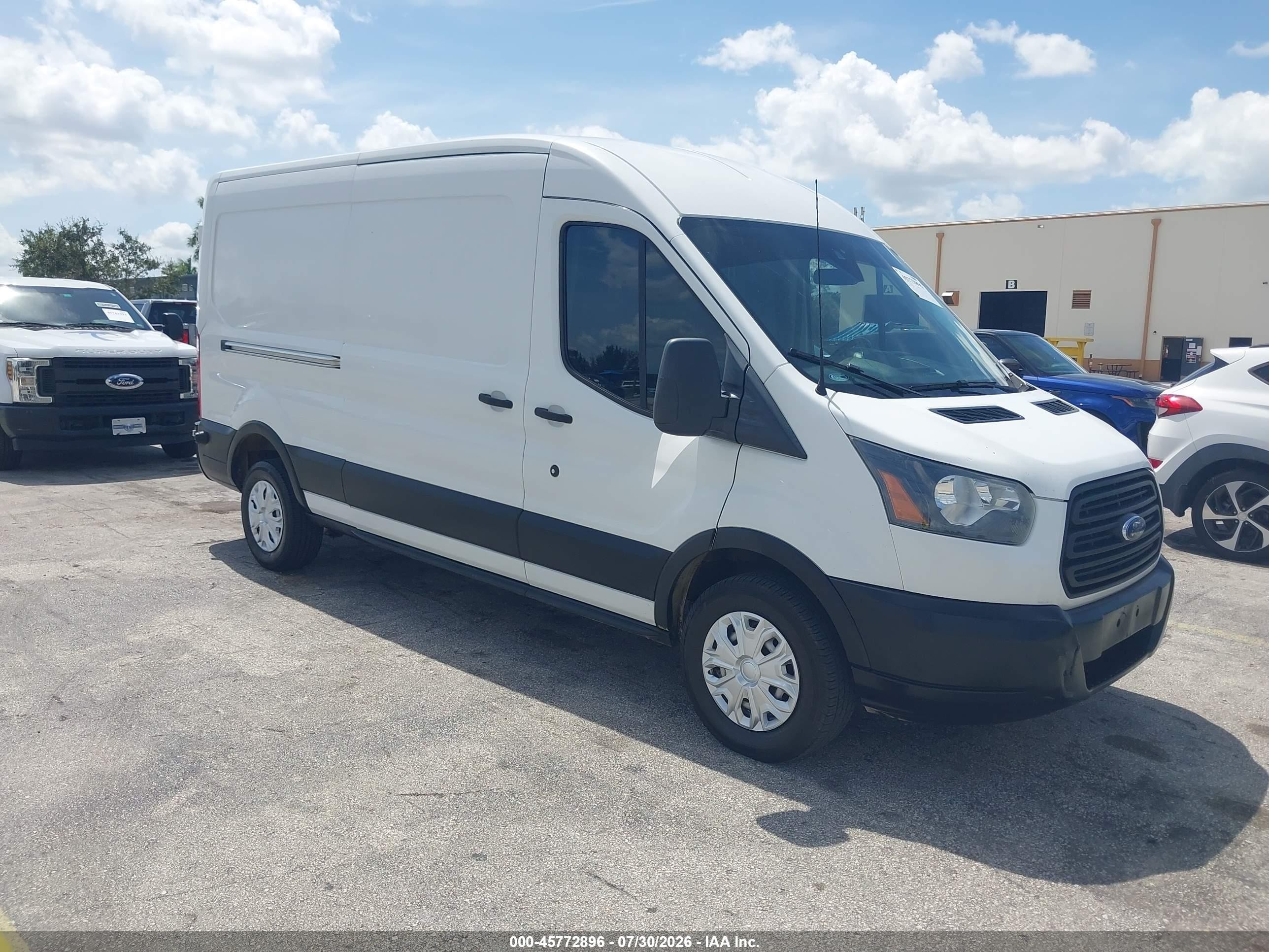 2019 Ford Transit, VIN 1FTYR2CMXKKB11522 — Normal wear