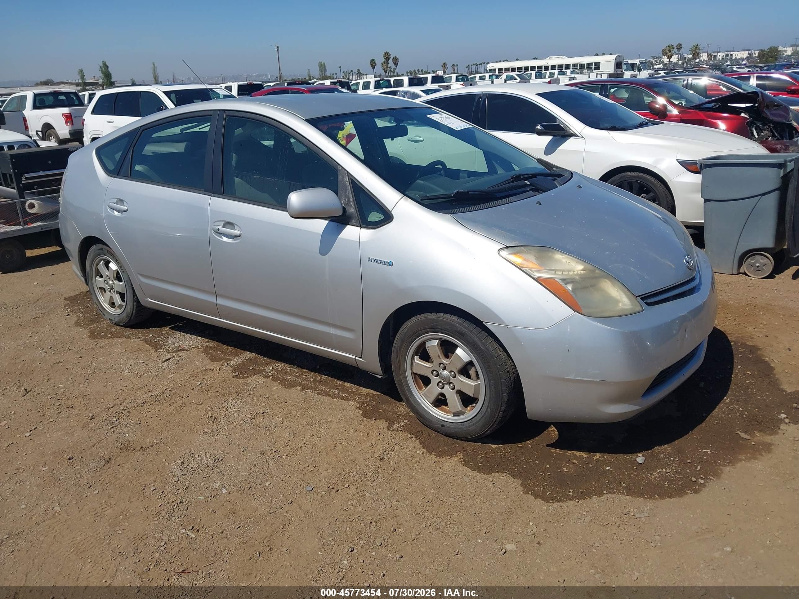 2008 Toyota Prius Touring, VIN JTDKB20U183407790 — Normal wear