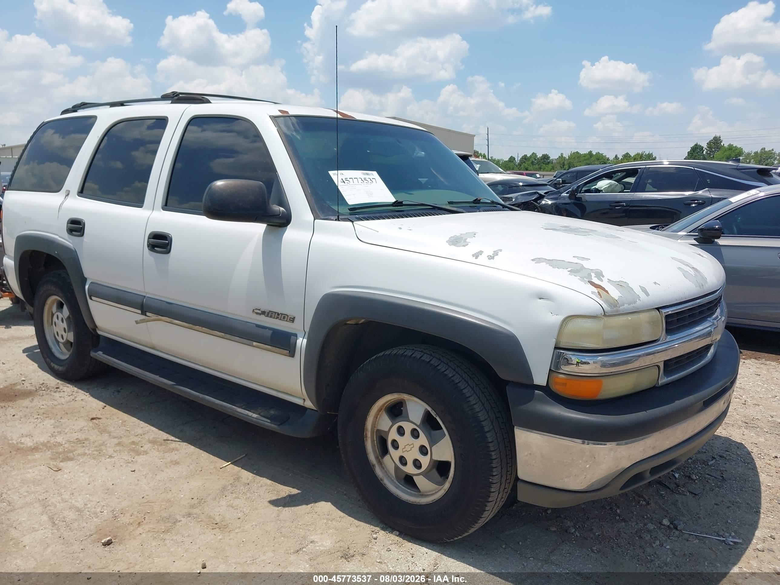 2002 Chevrolet Tahoe LS, VIN 1GNEC13V92R150480 — Normal wear