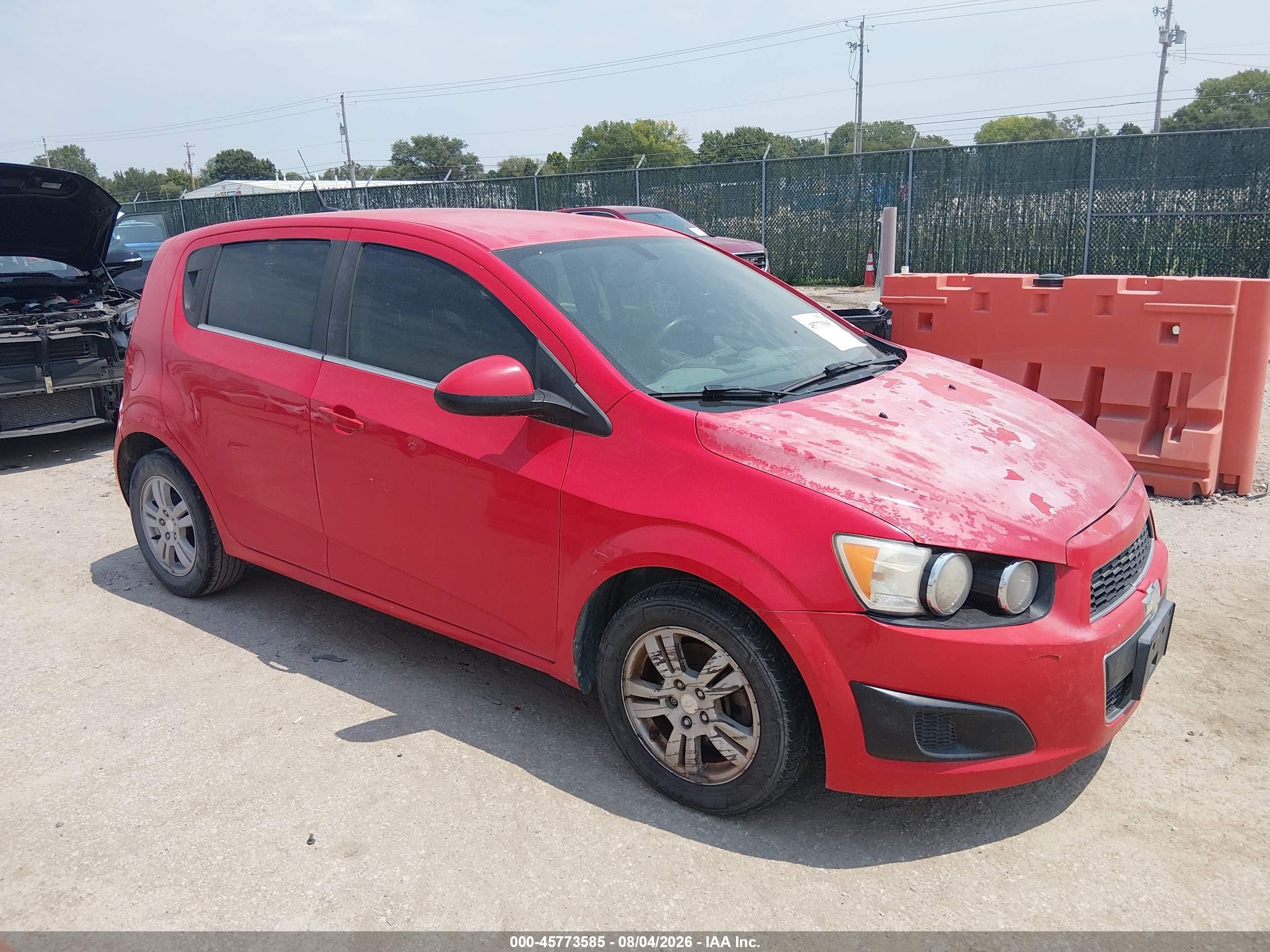 2014 Chevrolet Sonic LT, VIN 1G1JC6SHXE4149445 — Normal wear