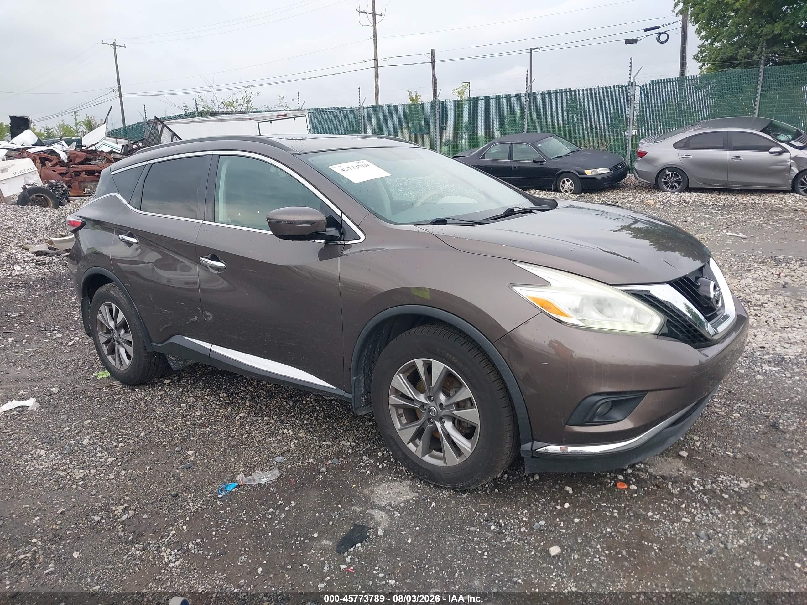 2016 Nissan Murano S, VIN 5N1AZ2MH4GN109611 — Normal wear