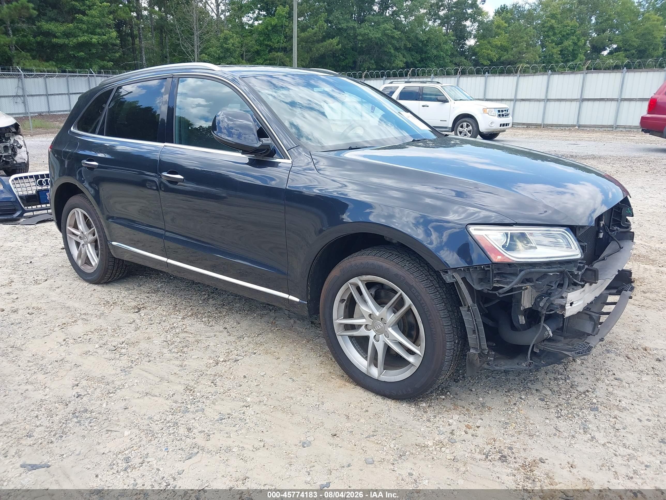 2016 Audi Q5 Premium Plus, VIN WA1L2AFP1GA146794 — Front end