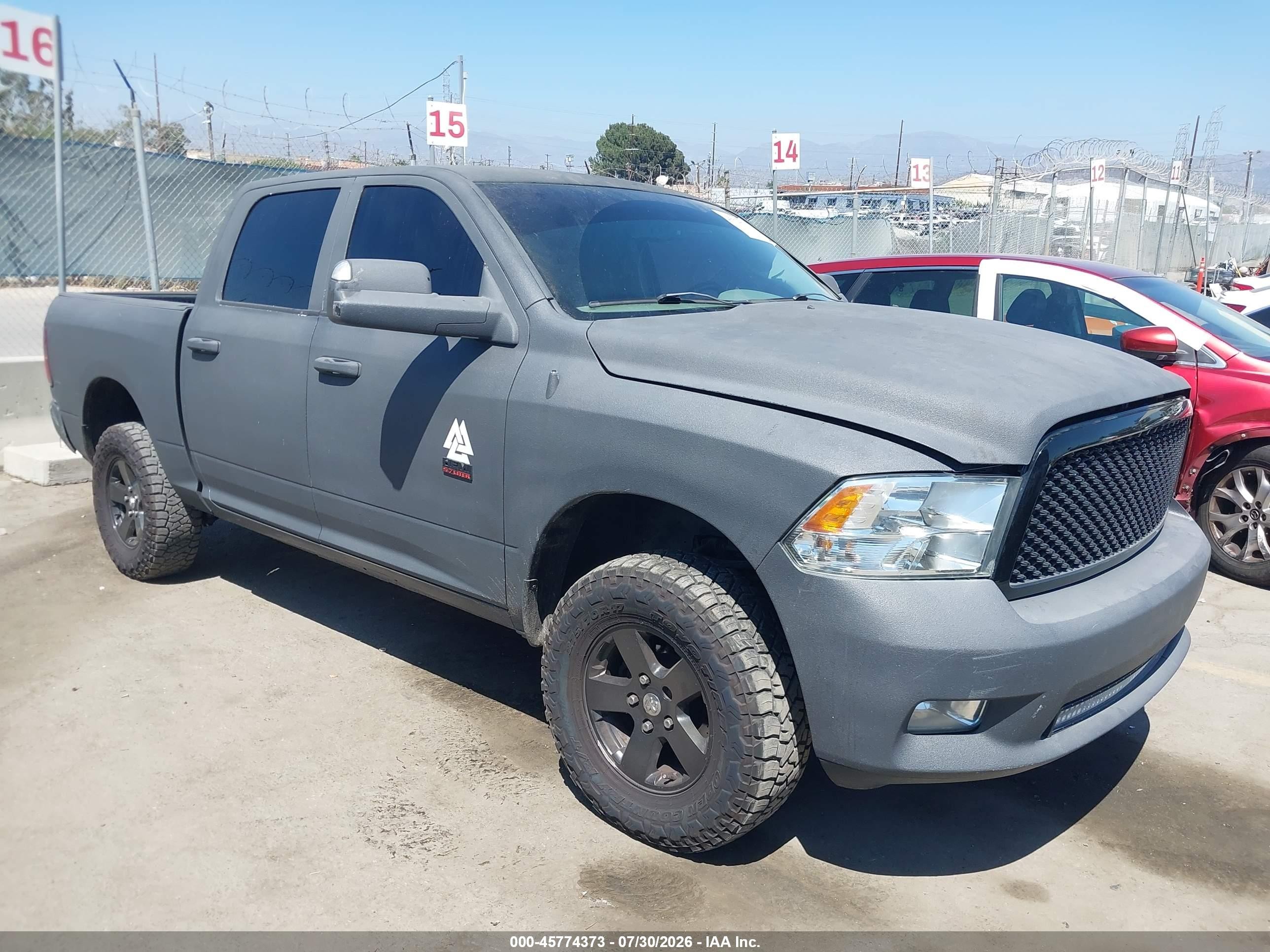 2010 Dodge 1500 Sport, VIN 1D7RV1CT2AS259668 — Rear end