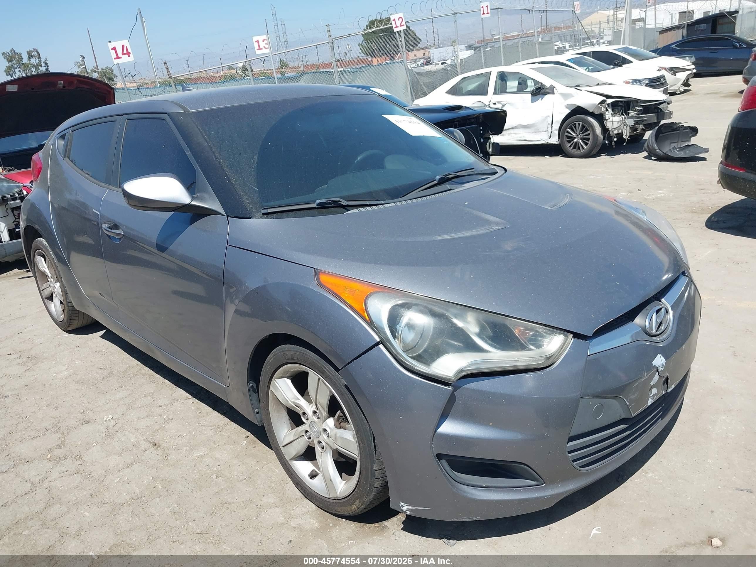2014 Hyundai Veloster, VIN KMHTC6AD6EU216889 — Normal wear
