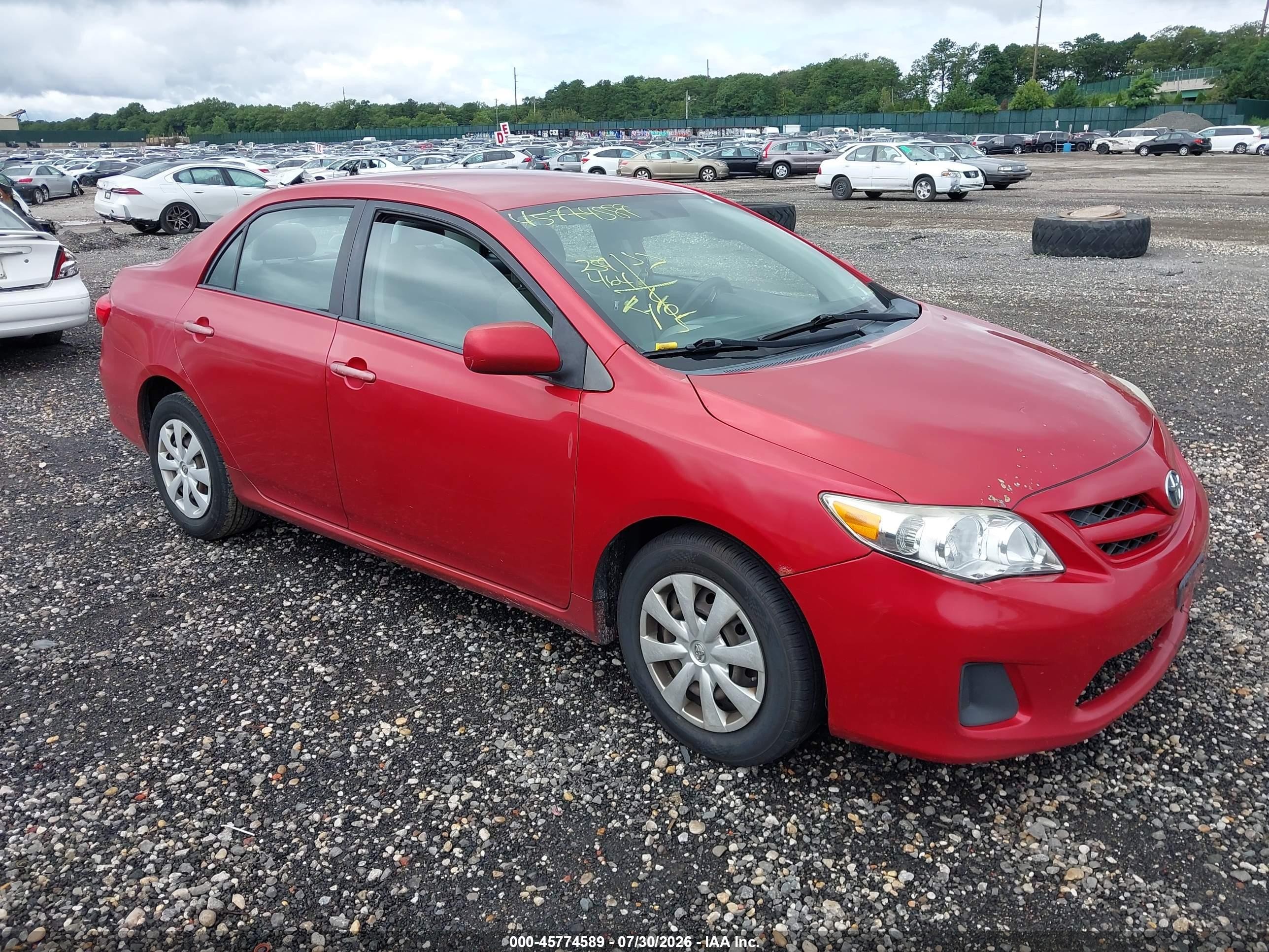2011 Toyota Corolla S, VIN 2T1BU4EE7BC585631 — Normal wear