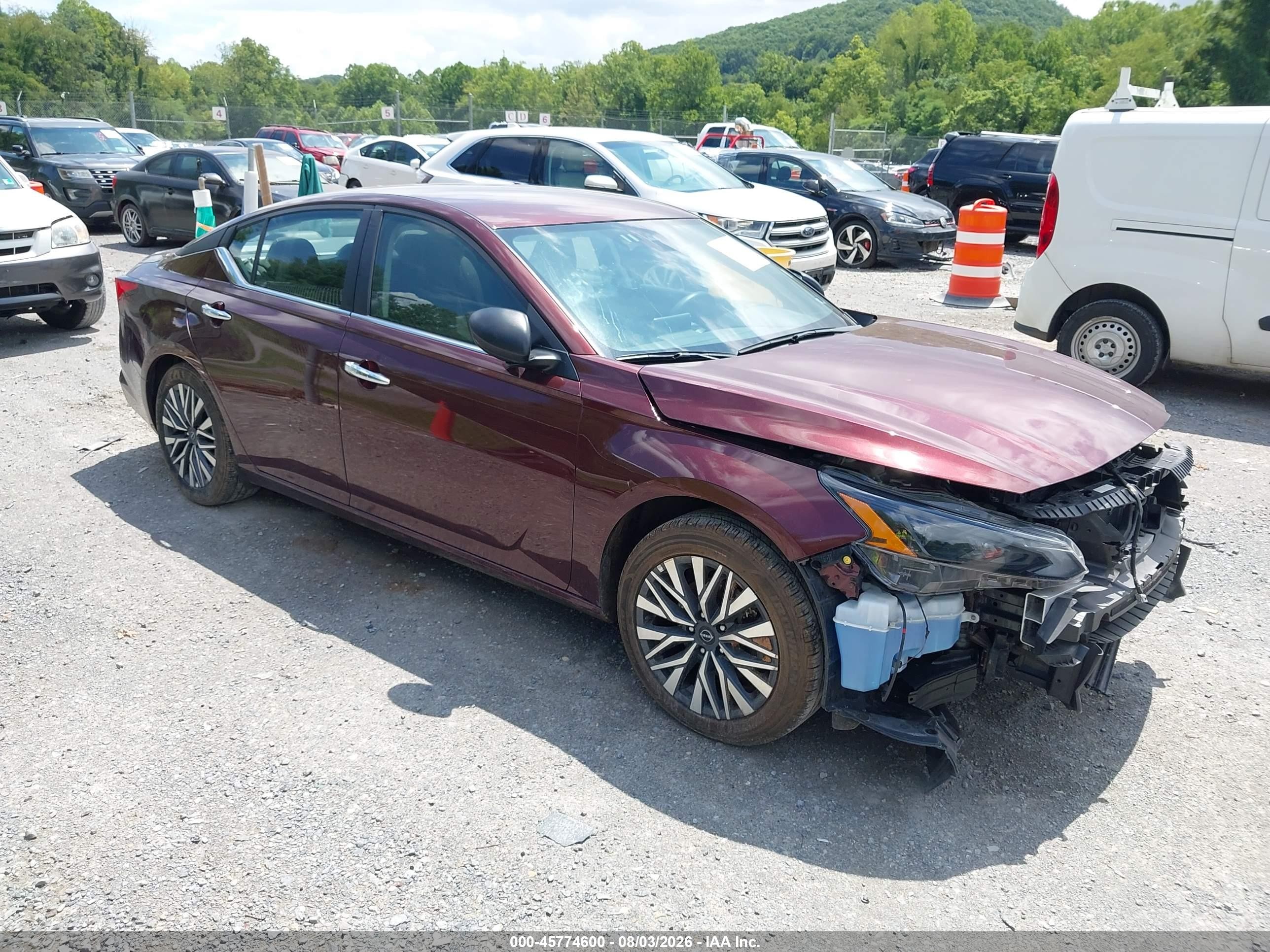 2024 Nissan Altima SV, VIN 1N4BL4DV5RN428844 — Front end