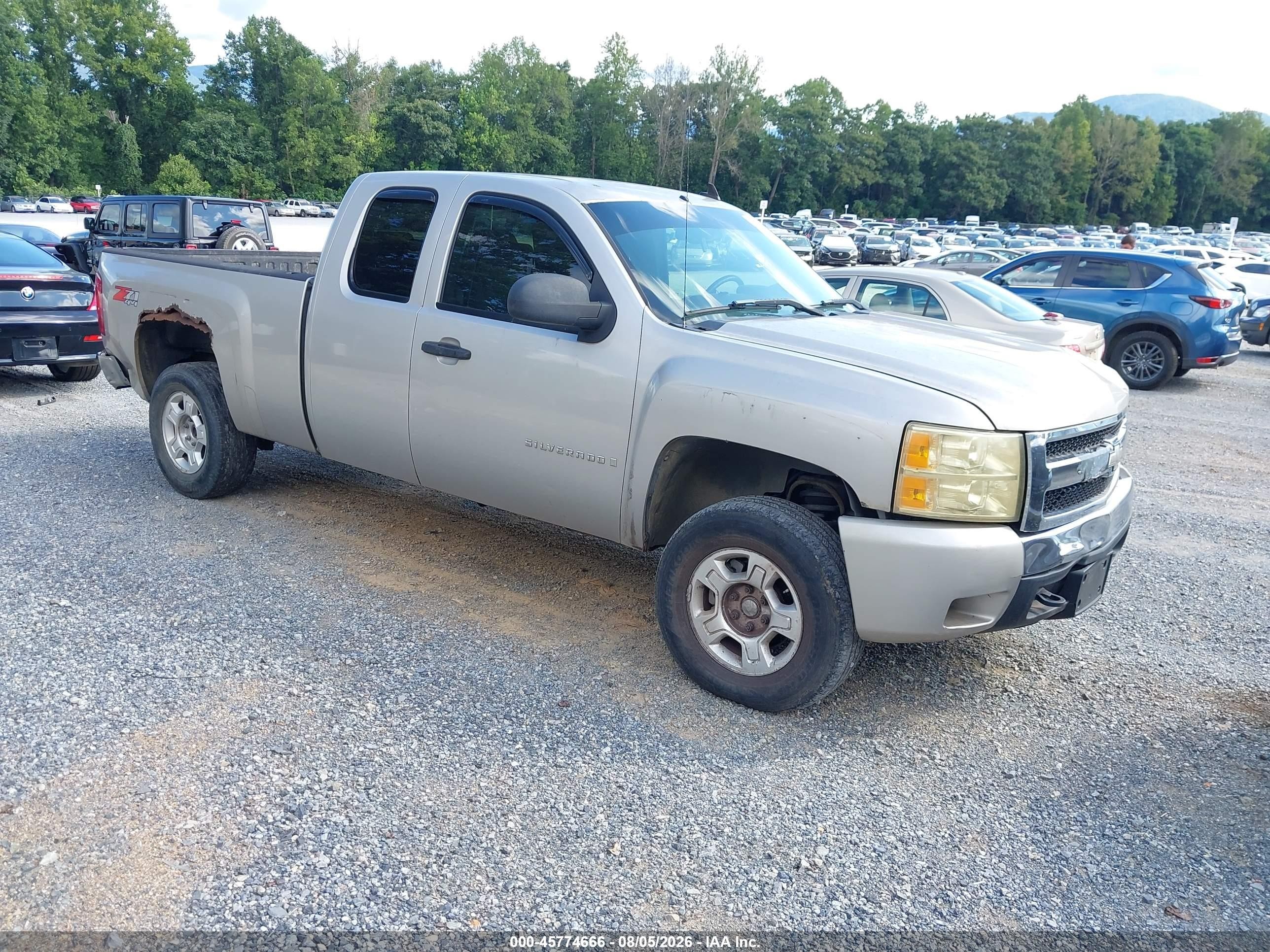 2007 Chevrolet Silverado 1500 2LT, VIN 2GCEK19J971613718 — Обычный износ