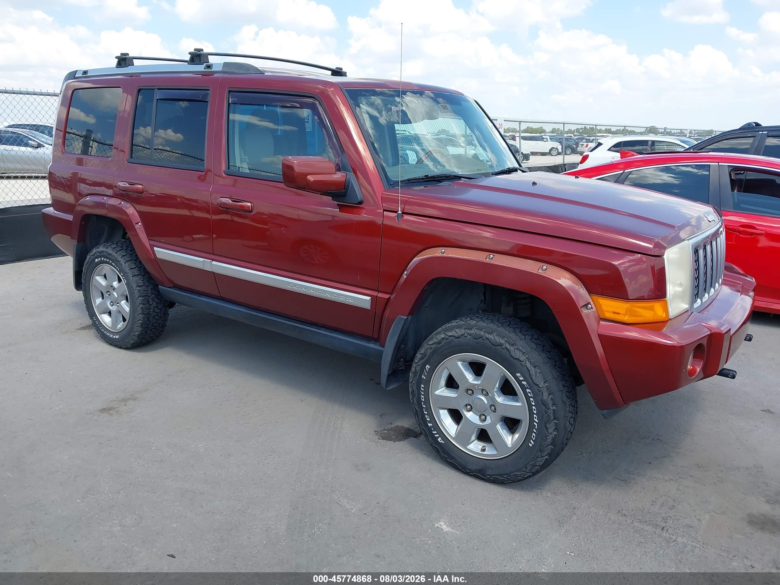 2007 Jeep Commander Overland, VIN 1J8HG68247C669994 — Normal wear