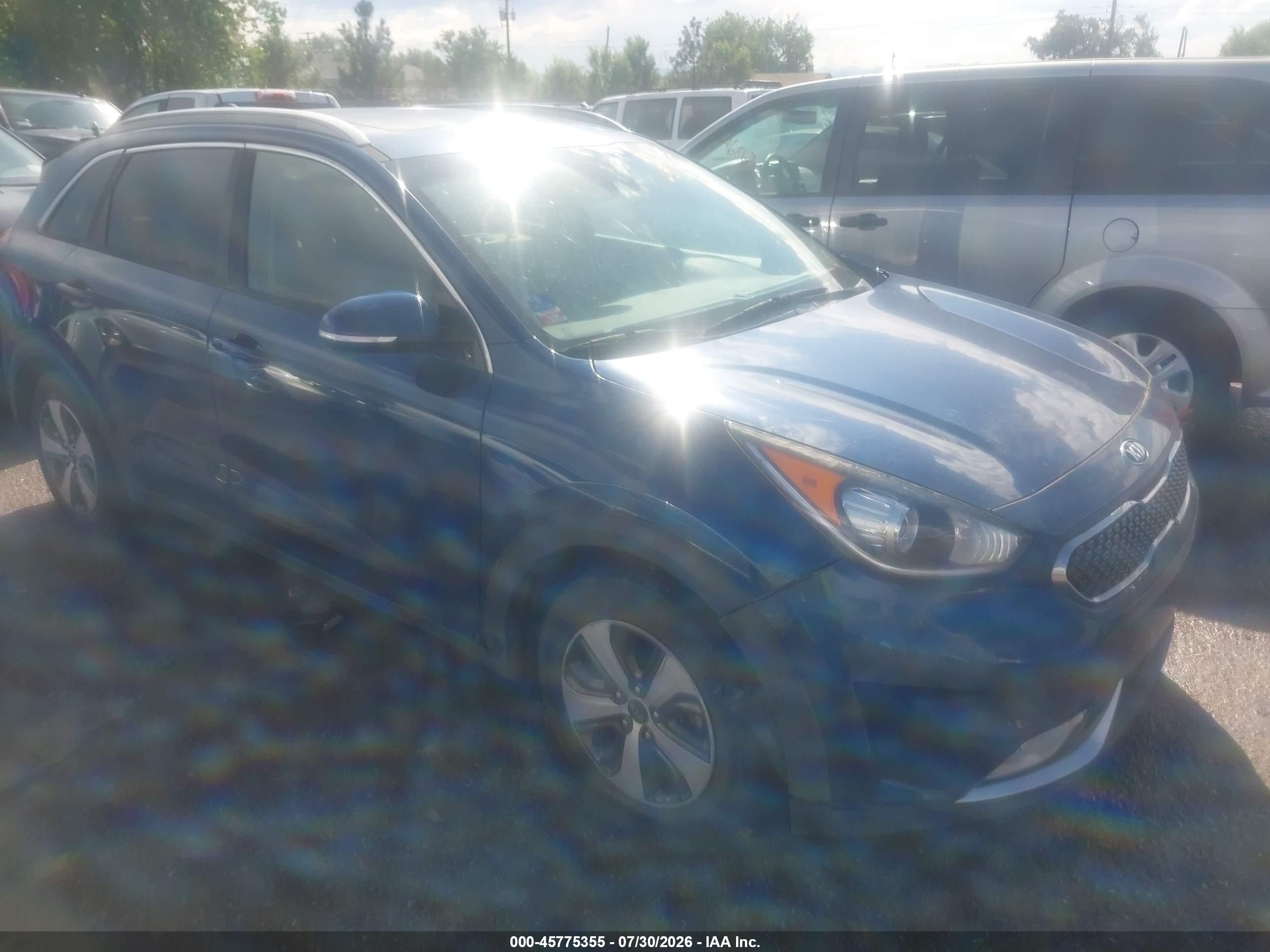 2017 Kia Niro EX, VIN KNDCC3LC6H5067454 — Normal wear