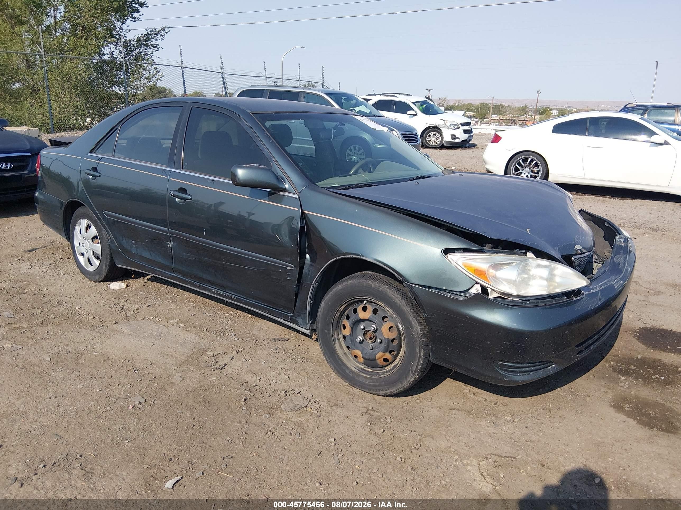 2003 Toyota Camry LE, VIN 4T1BE32K33U782684 — Зад