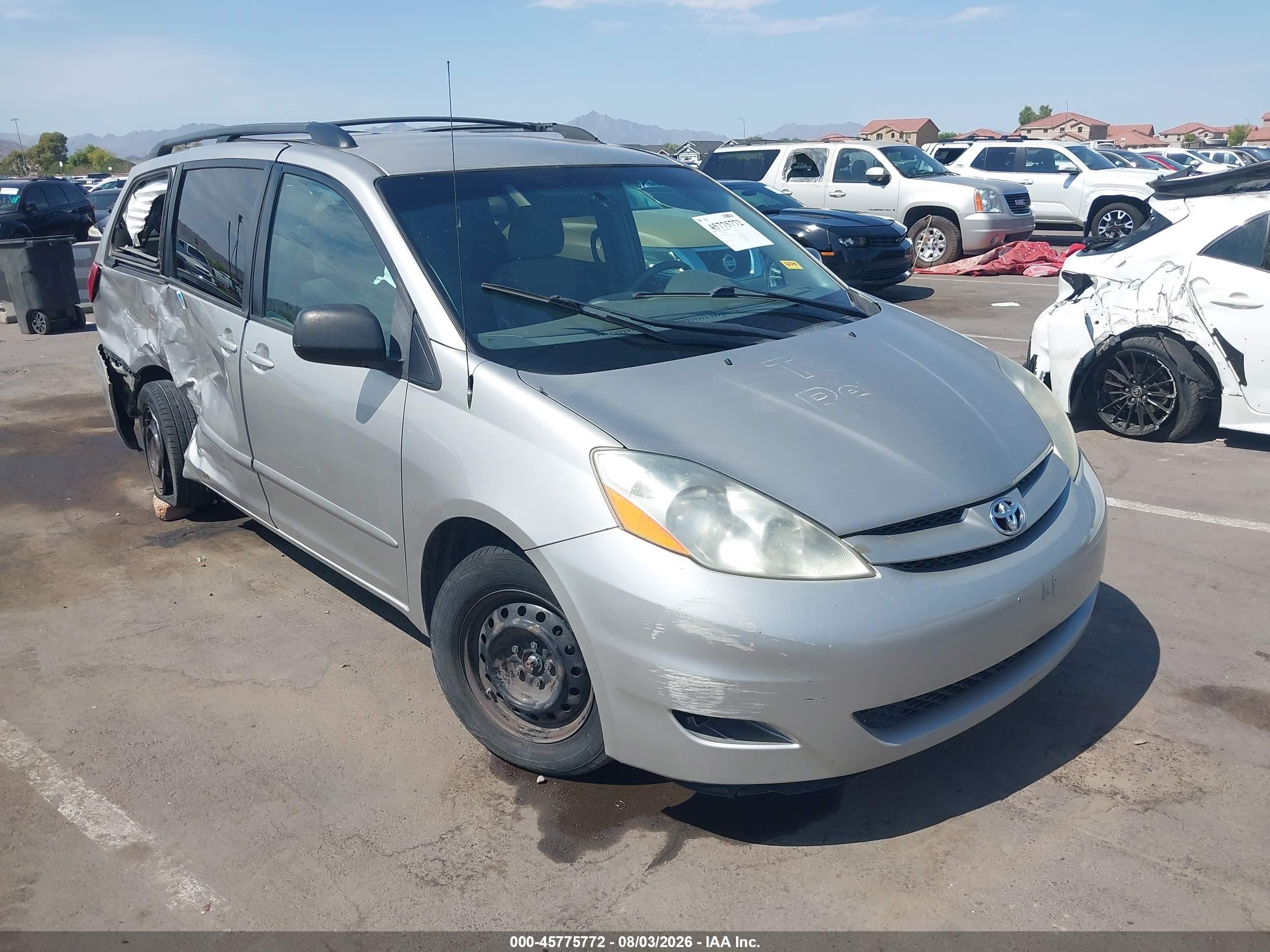 2010 Toyota Sienna LE, VIN 5TDKK4CC9AS339256 — Side