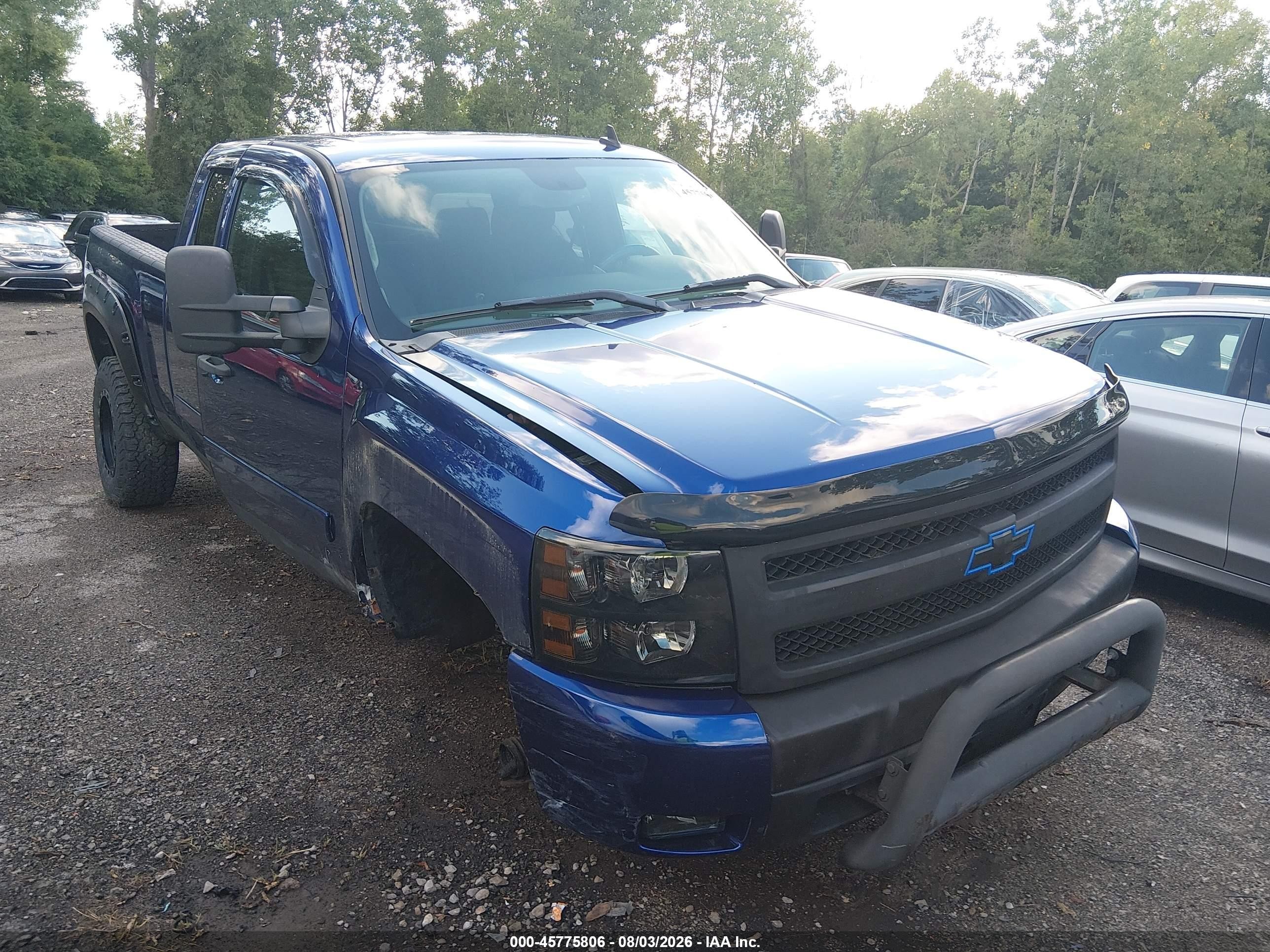 2008 Chevrolet Silverado 1500 1LT, VIN 2GCEK19J581303549 — Front end