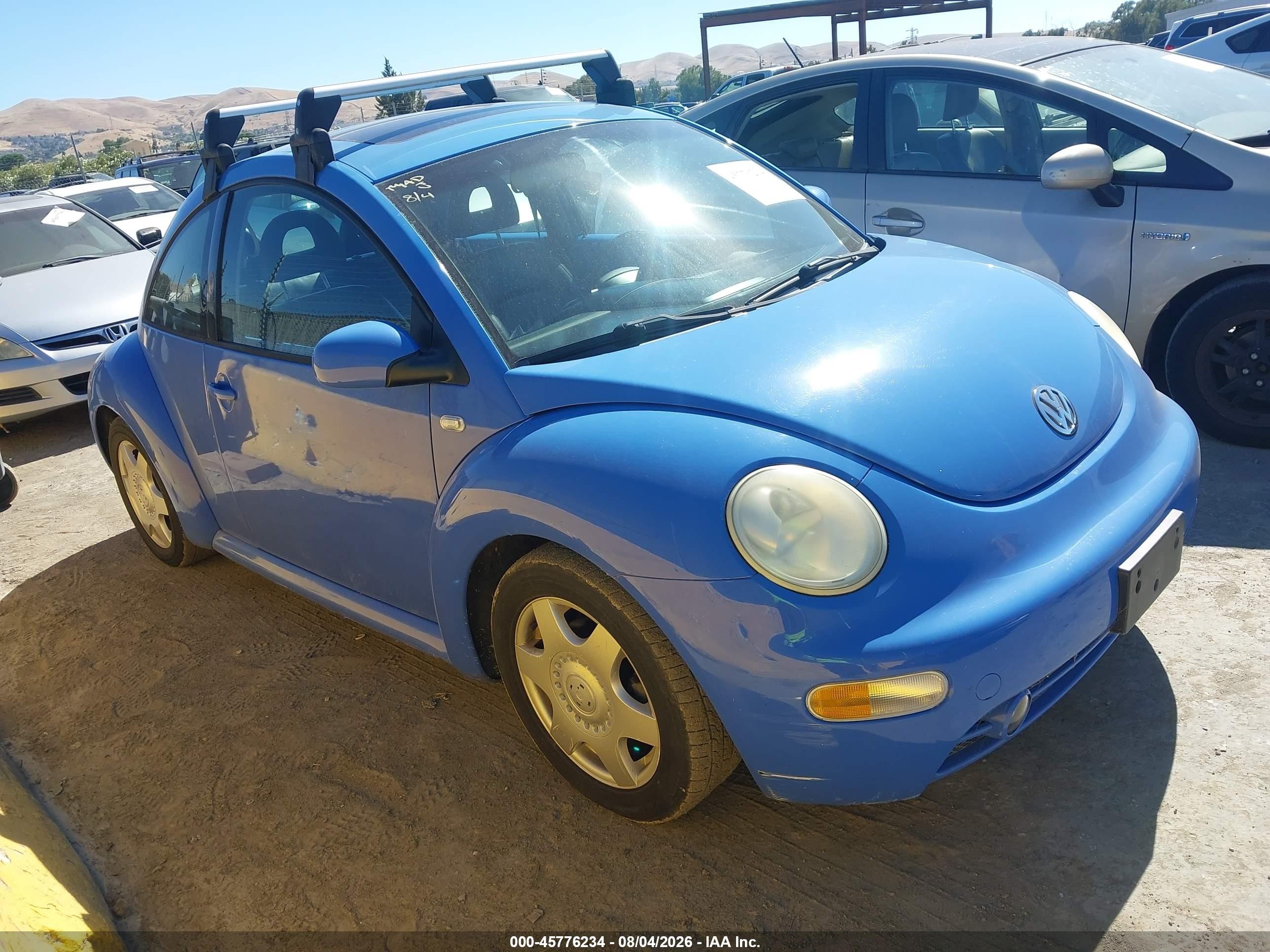 2001 Volkswagen Beetle GLS, VIN 3VWCP21C31M431005 — Normal wear