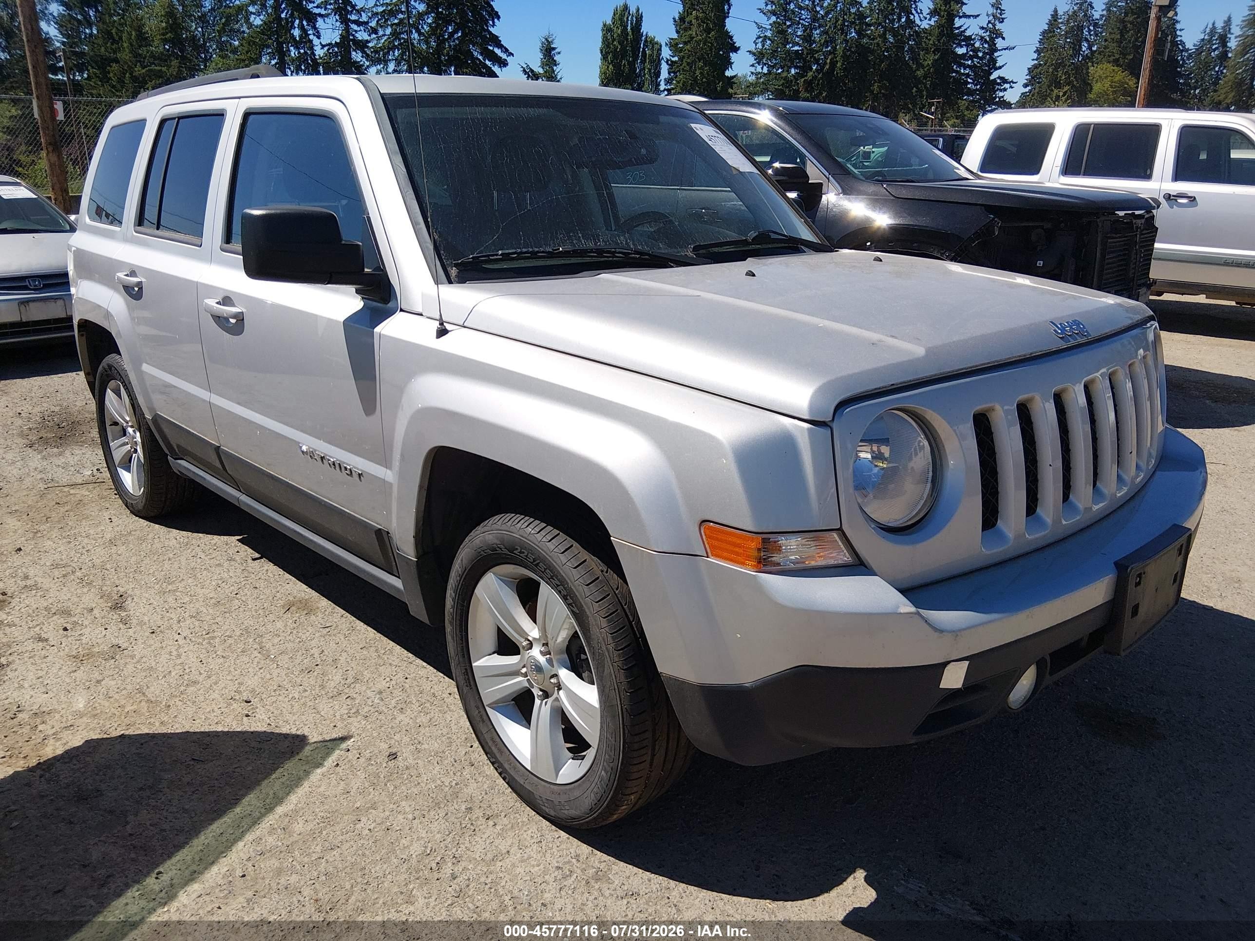 2014 Jeep Patriot Sport, VIN 1C4NJRBB7ED568459 — Normal wear