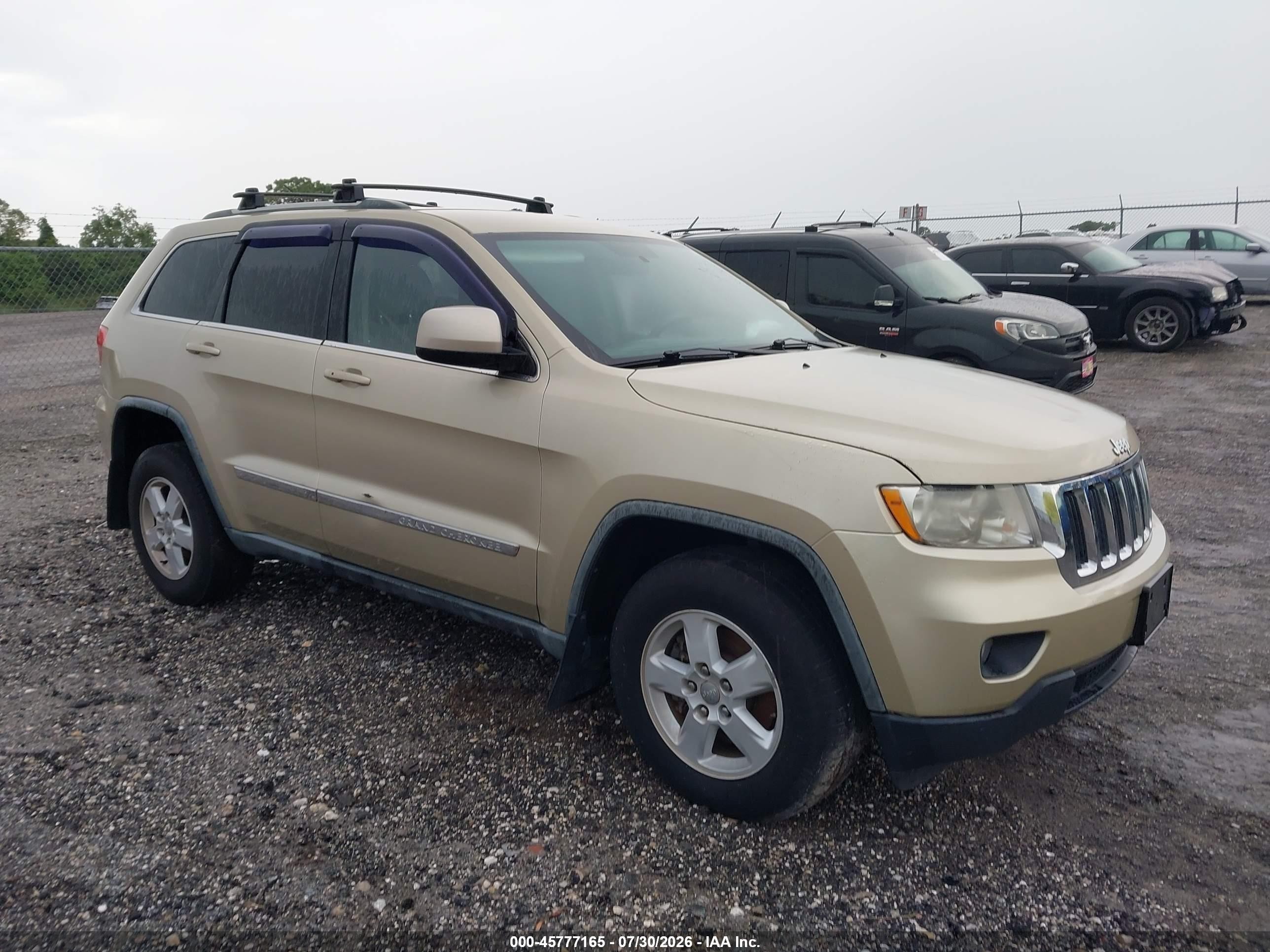 2012 Jeep Grand Cherokee Laredo, VIN 1C4RJFAG4CC179939 — Механическое