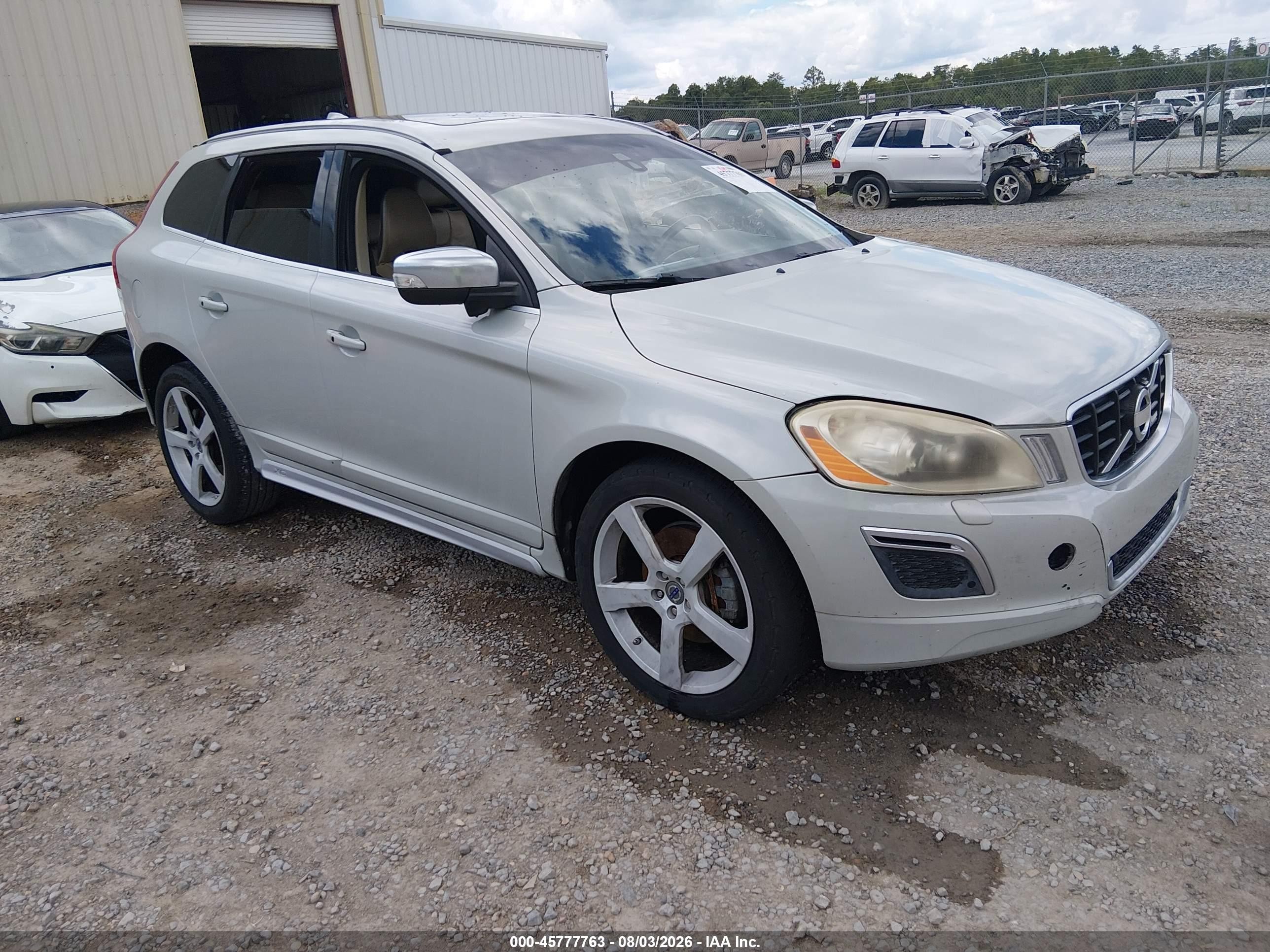 2011 Volvo XC60 3.2L, VIN YV4952DL9B2181547 — Normal wear