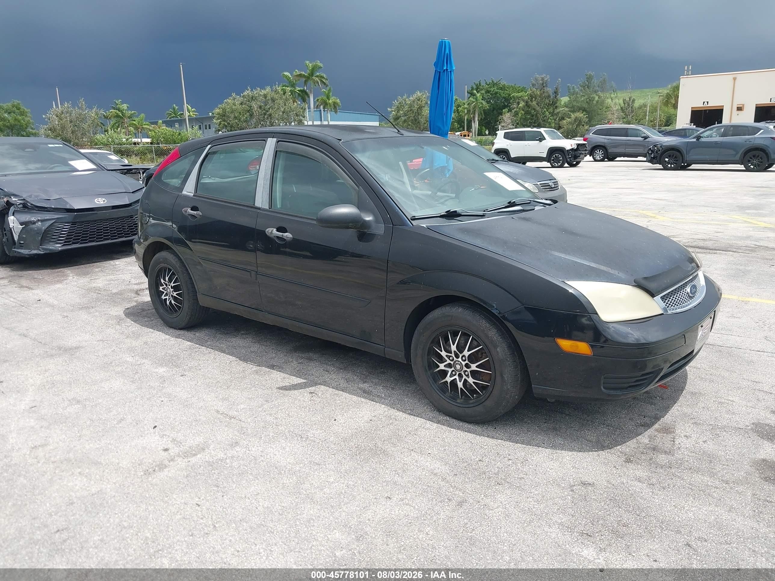 2007 Ford Focus S, VIN 1FAHP37N57W187086 — Normal wear